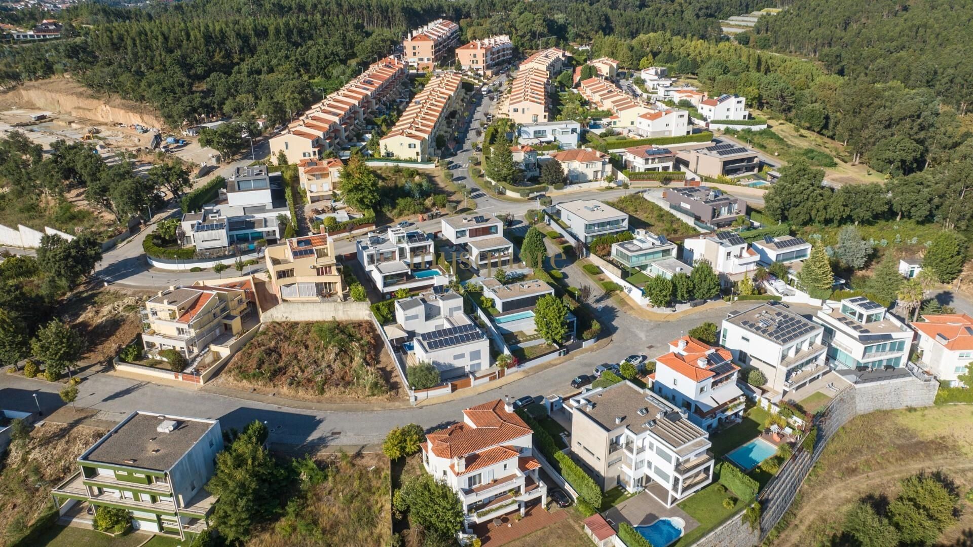 rumah dalam Valbom, Porto District 12813080