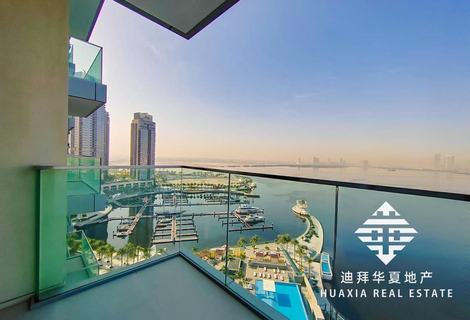 Residential in Dubai, Dubai 12813171