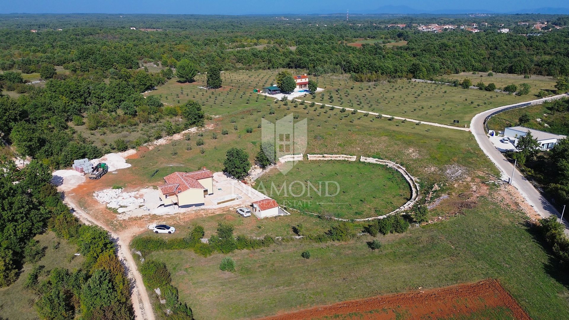 House in Svetvinčenat, Istria County 12813312