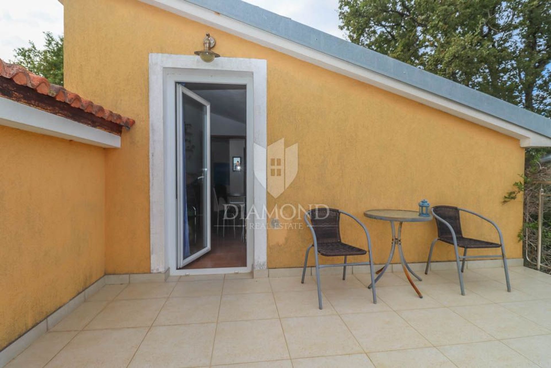 House in Valtura, Istria County 12813320