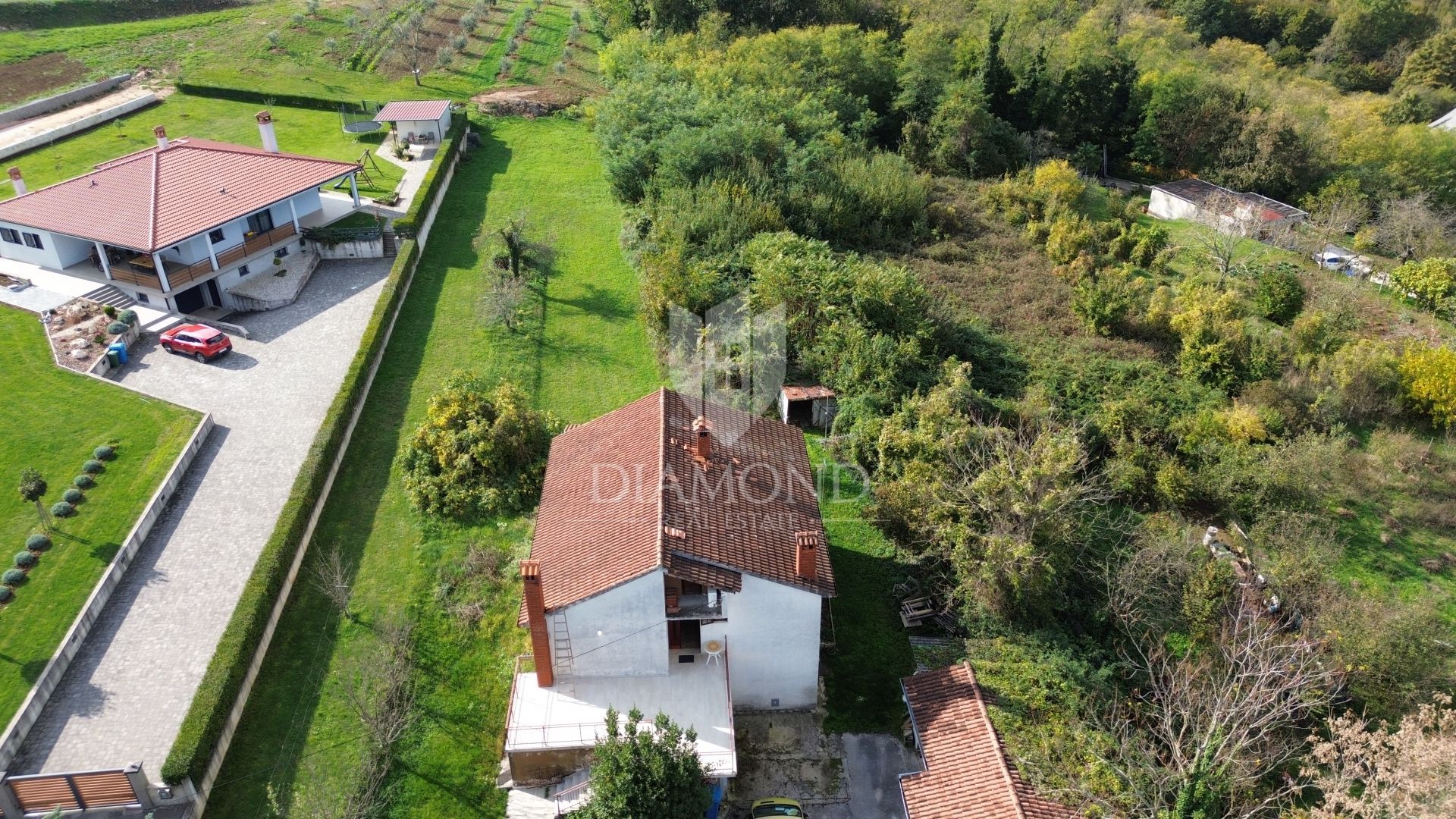 casa en Stari Pazin, Istria County 12813372