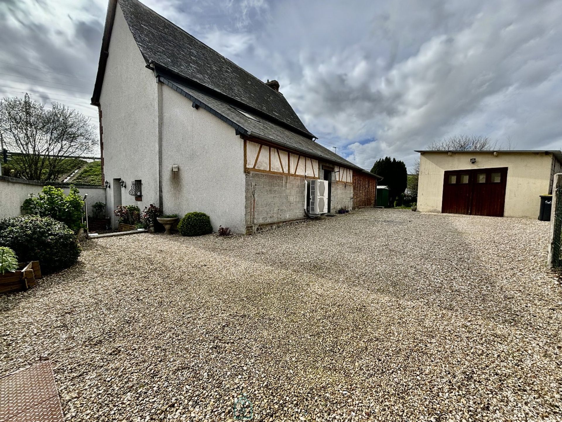 Haus im Saint-Jean-du-Cardonnay, Normandy 12813739