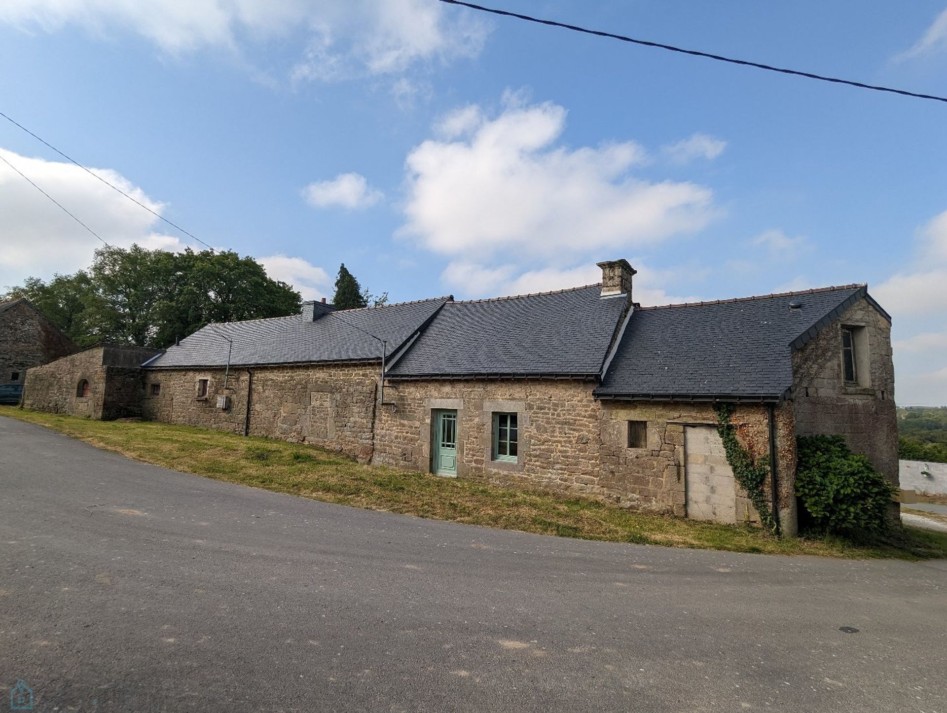 House in Ploërdut, Brittany 12813769