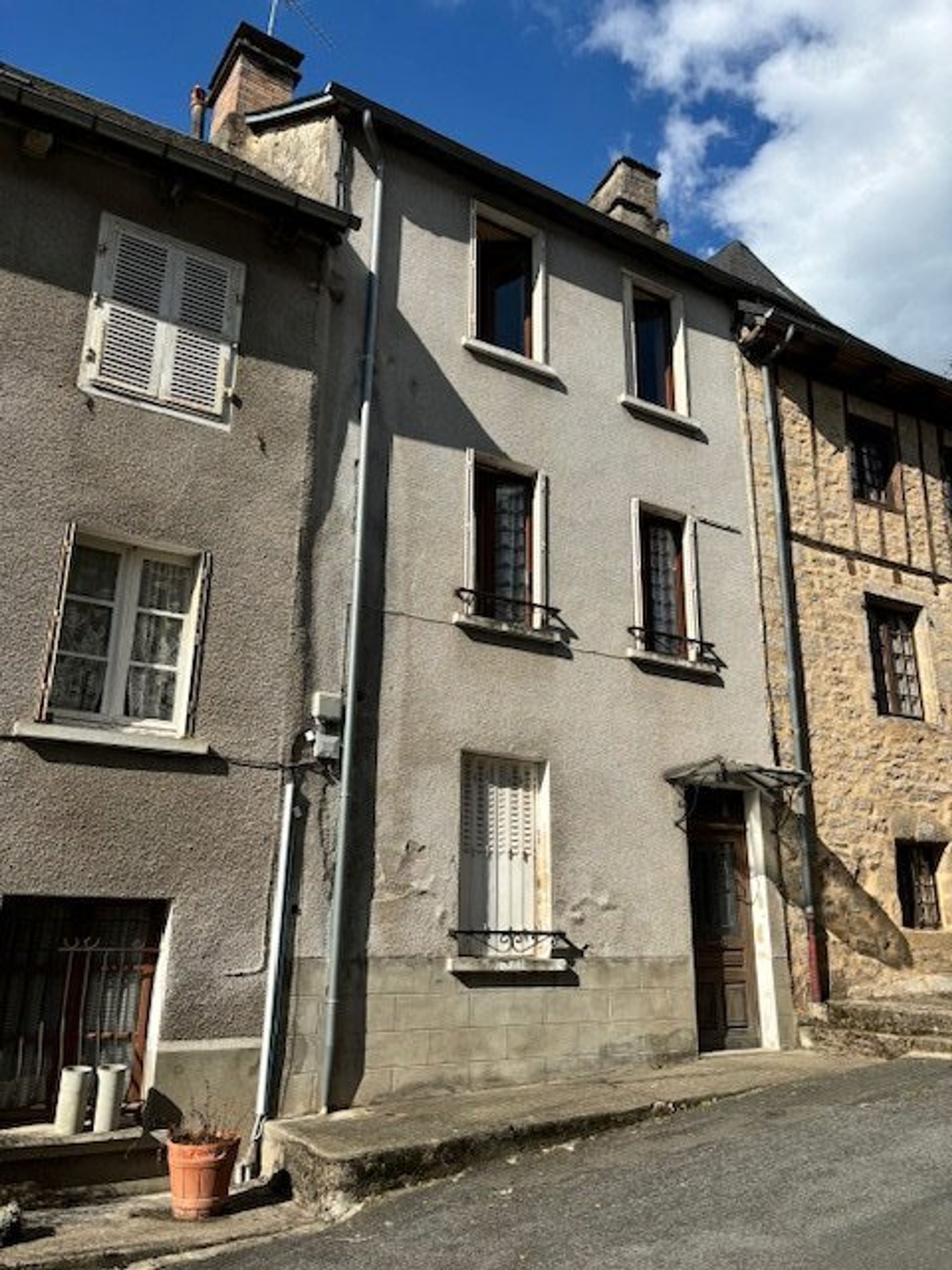 casa no Treignac, Nouvelle-Aquitaine 12813771