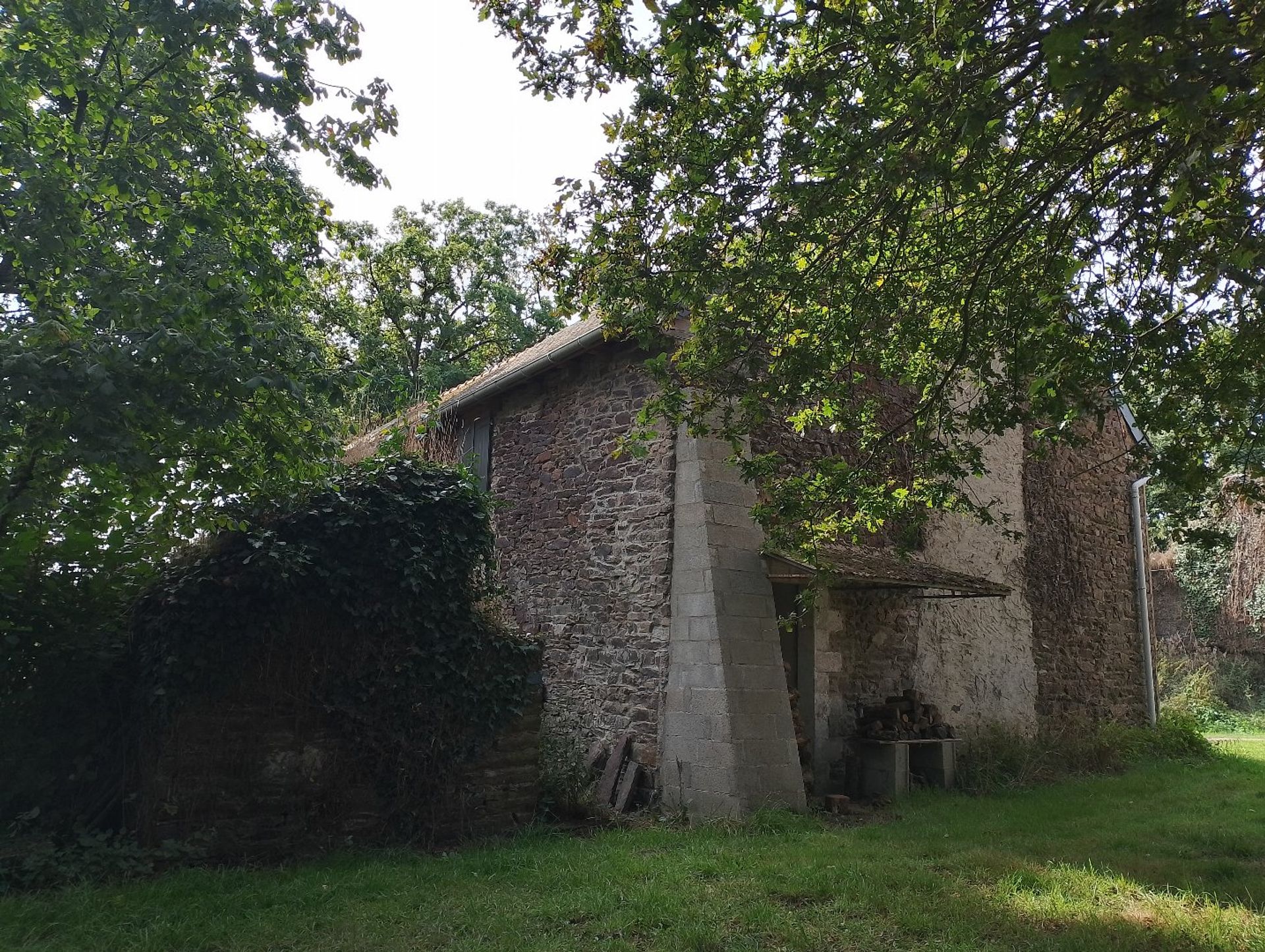 بيت في Néant-sur-Yvel, Brittany 12813867