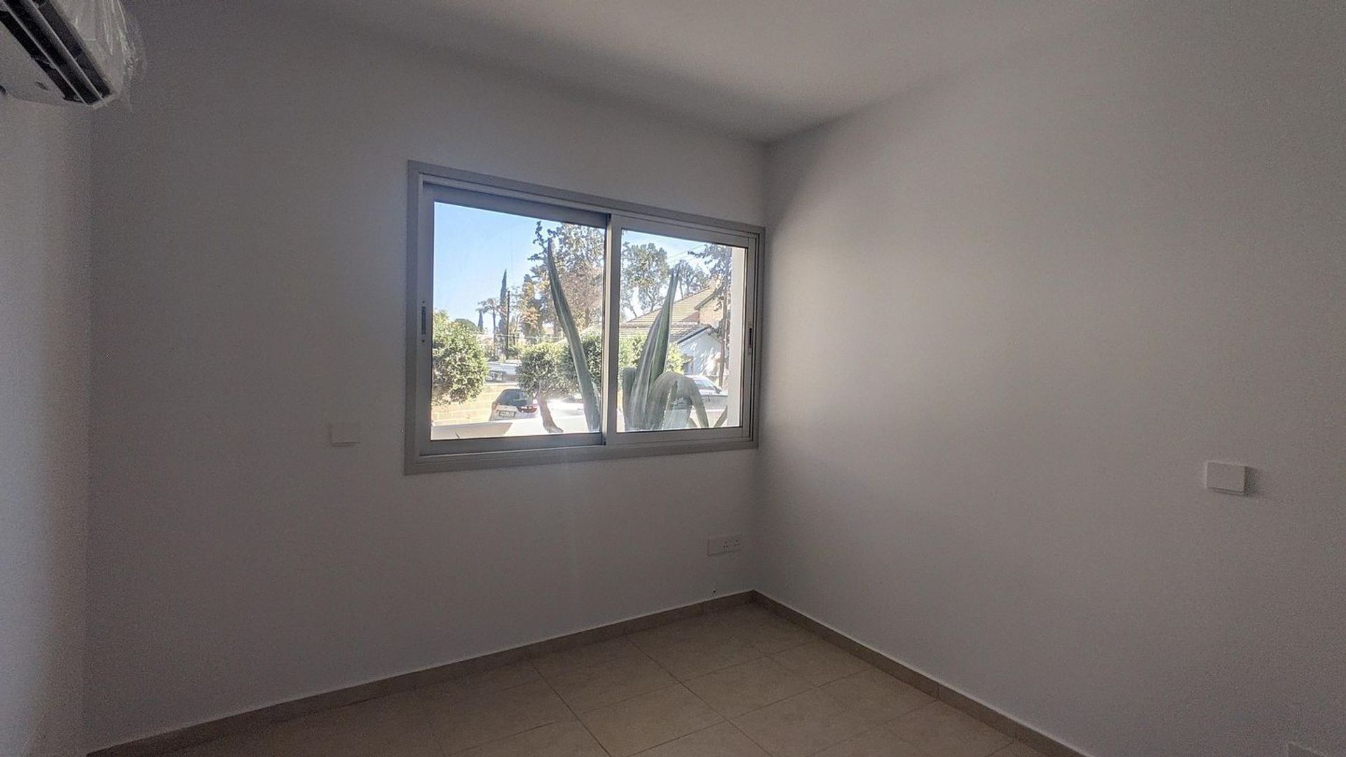 Osakehuoneisto sisään Larnaca, Larnaca 12814033