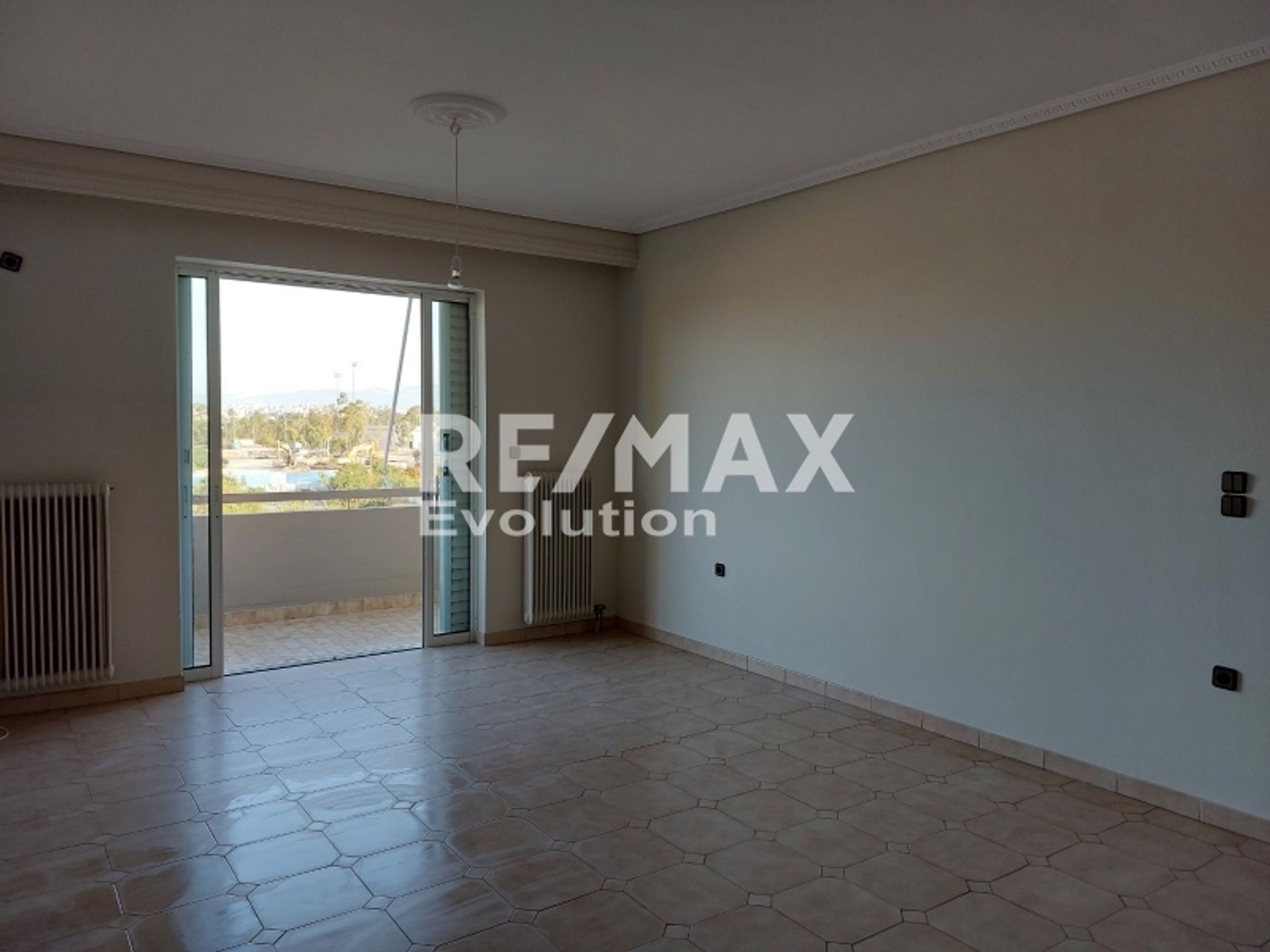 Condominio en Elliniko,  12814036