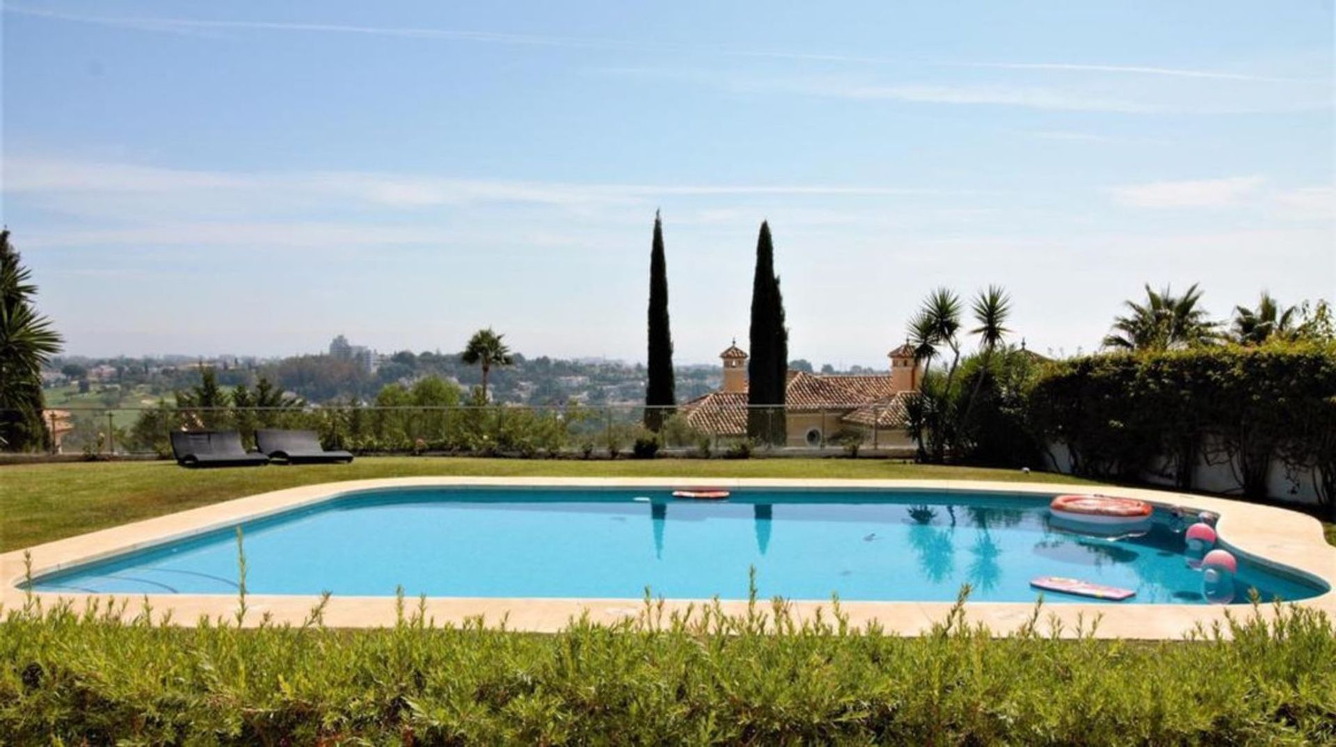 casa en El Paraíso, Andalusia 12814051