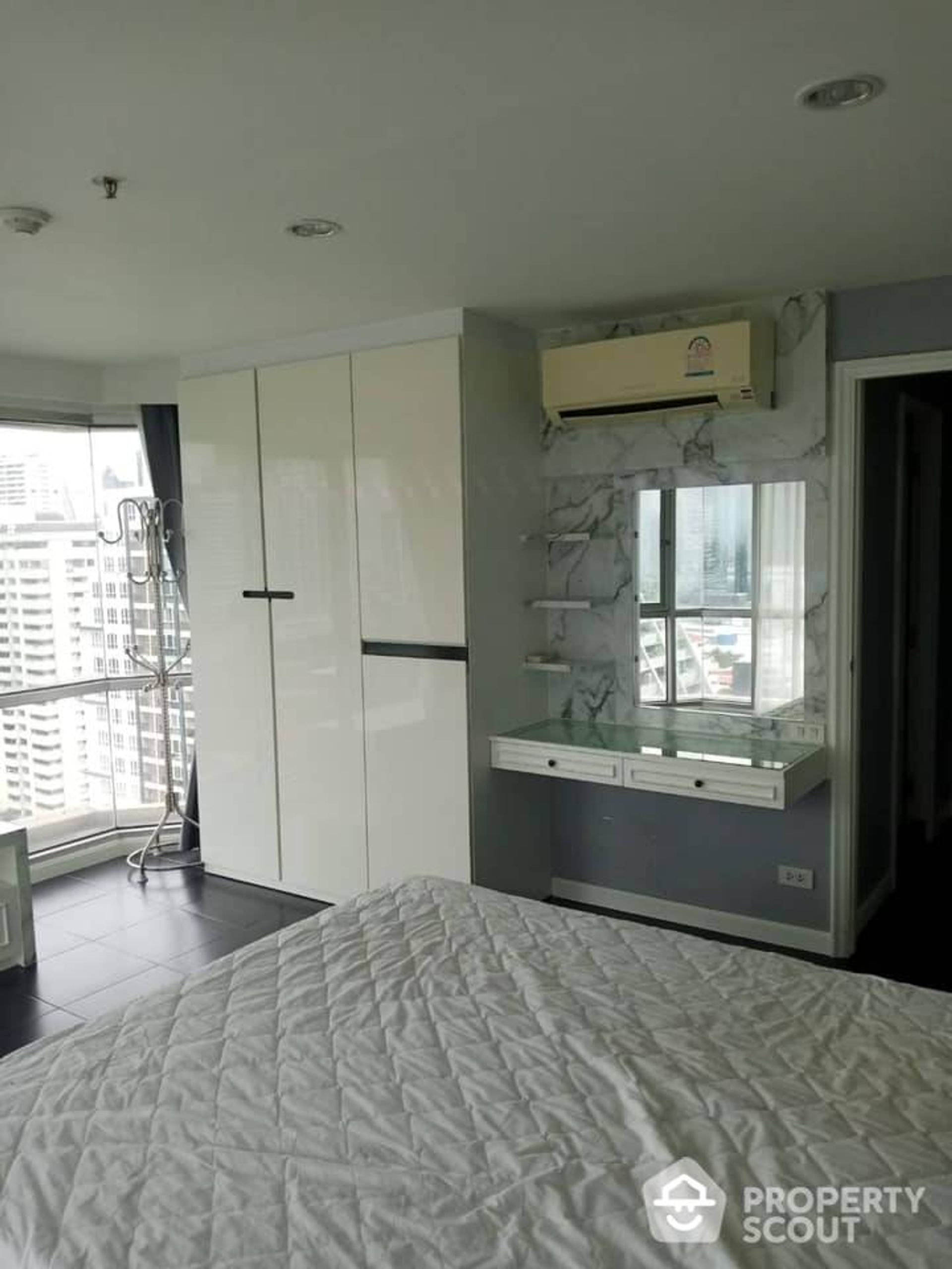 Condominium in , Krung Thep Maha Nakhon 12814580