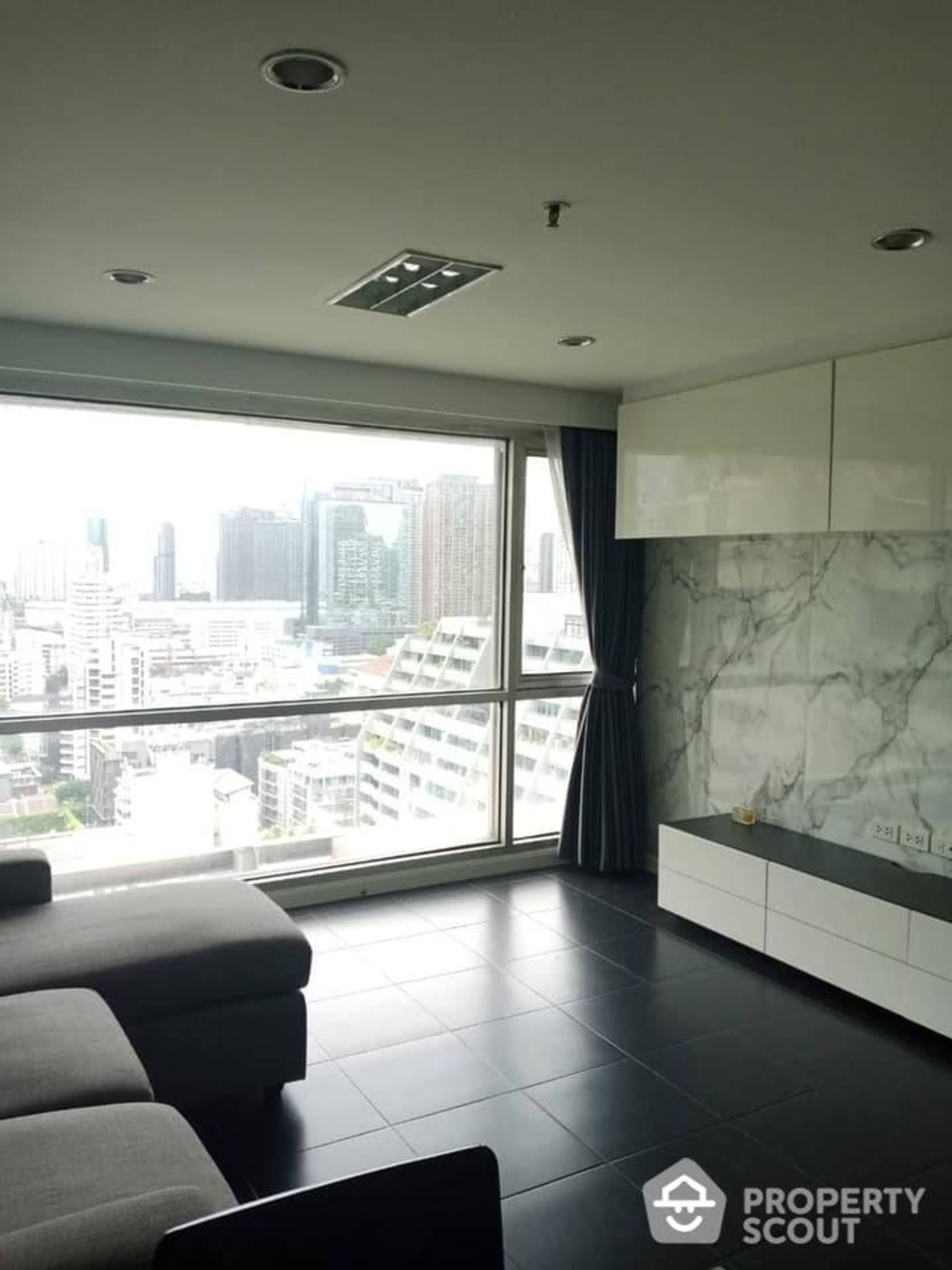 Condominium in Ban Na Song, Krung Thep Maha Nakhon 12814580