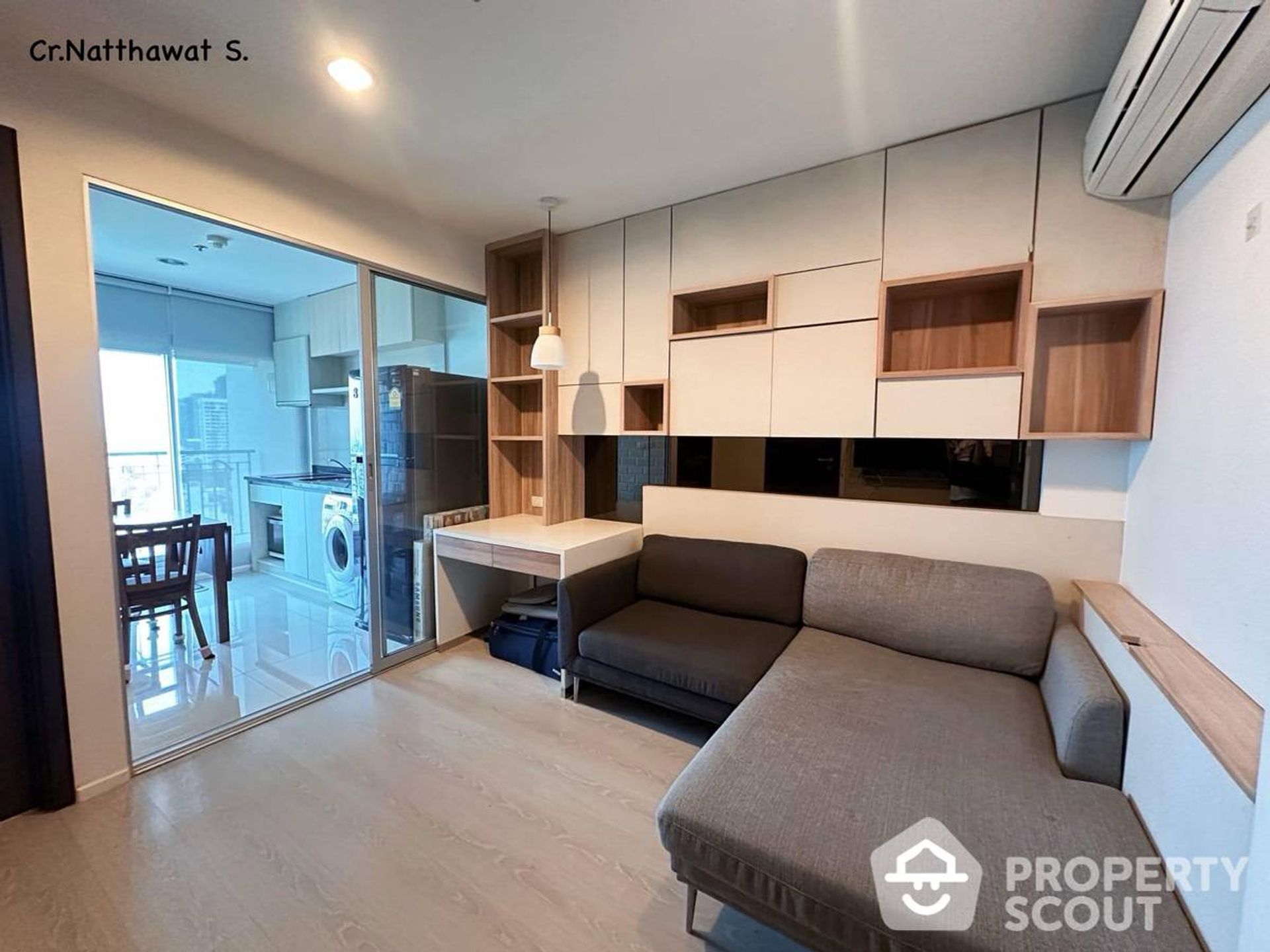 Condominium in Sathon, Krung Thep Maha Nakhon 12814679