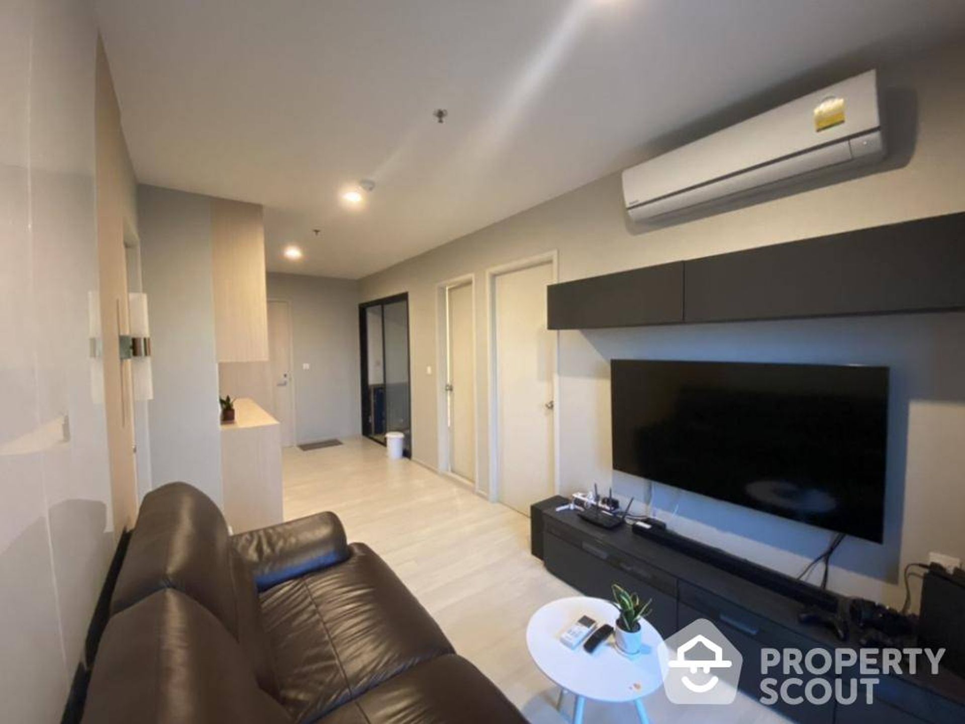 Condominium in Ban Na Song, Krung Thep Maha Nakhon 12814722