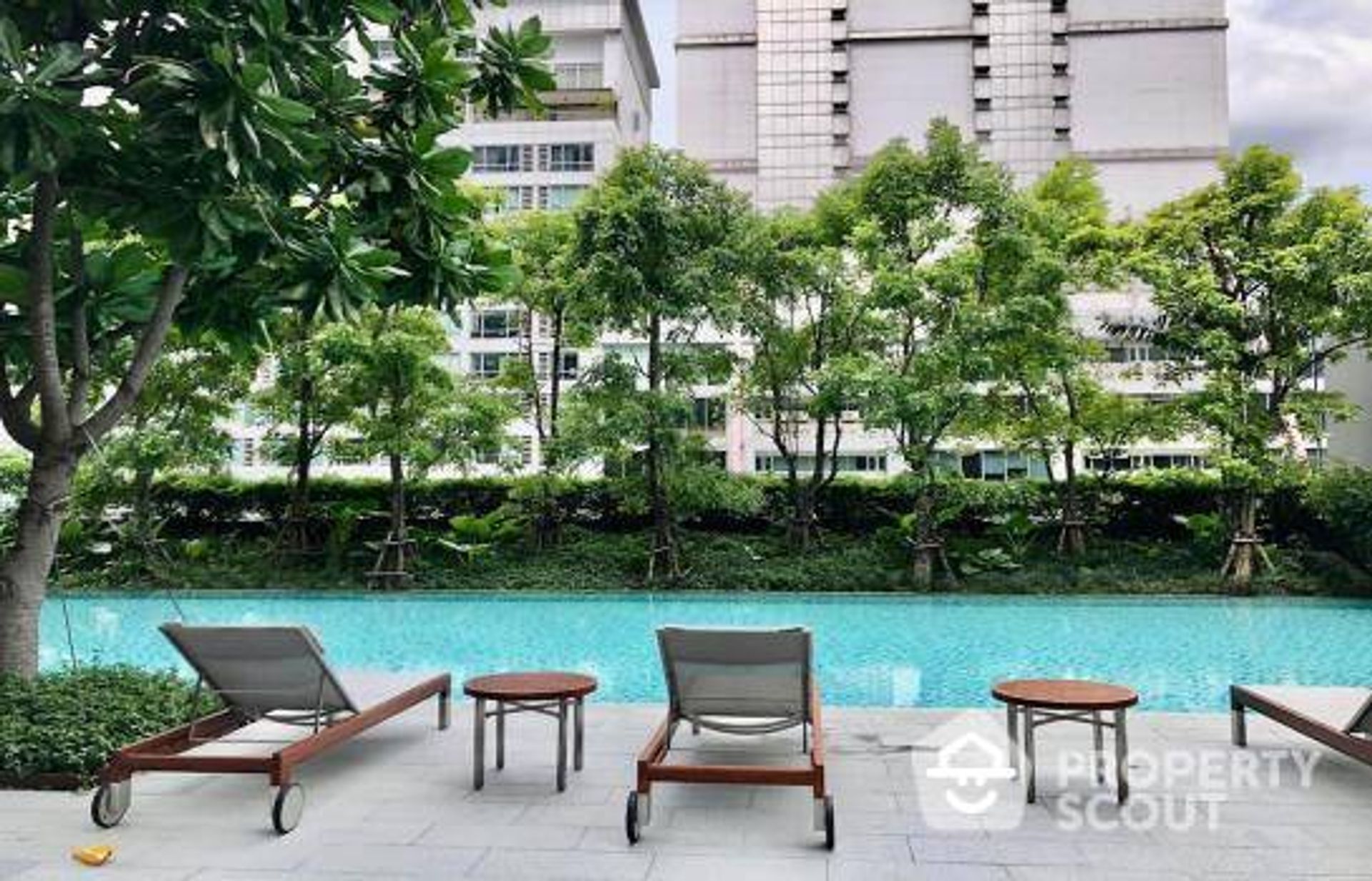 Condominium in Ban Na Song, Krung Thep Maha Nakhon 12814814