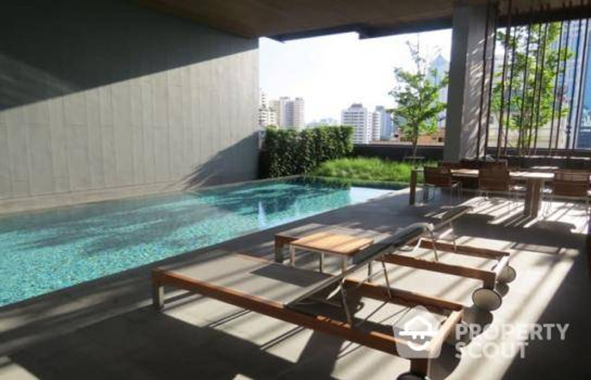 Condominium in Ban Na Song, Krung Thep Maha Nakhon 12814814