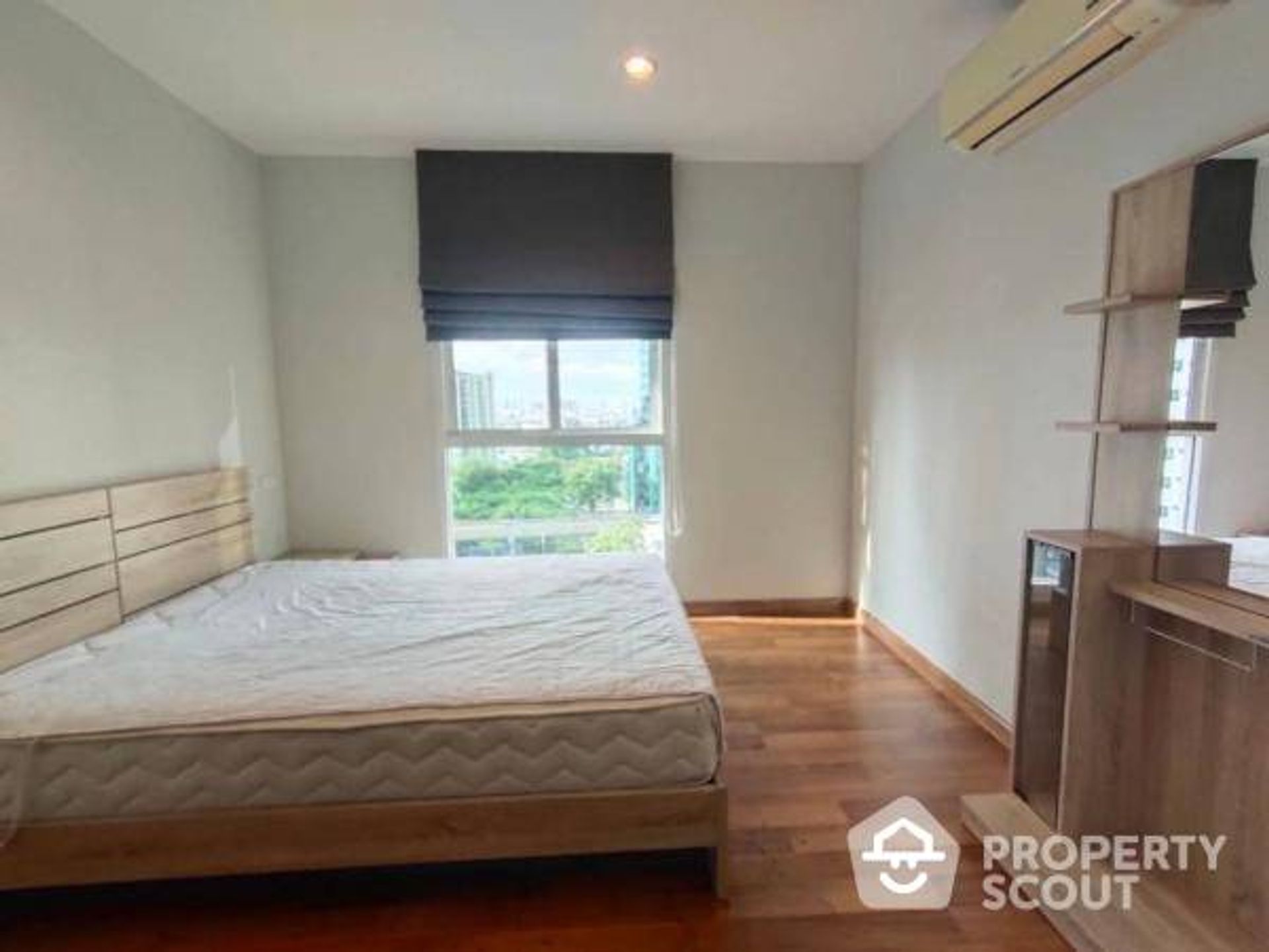 Condominium in Ban Na Song, Krung Thep Maha Nakhon 12814825