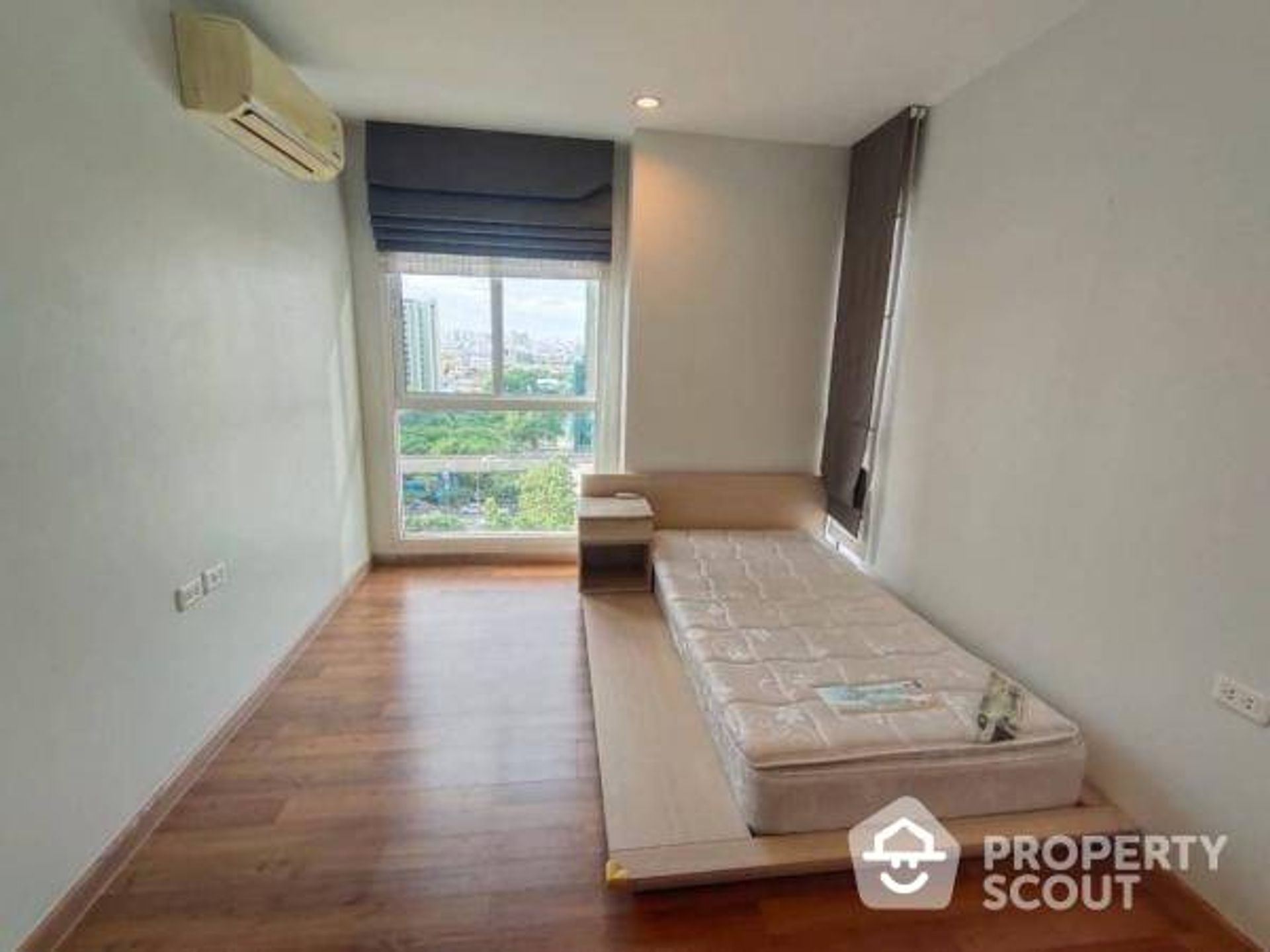 Condominium in , Krung Thep Maha Nakhon 12814825