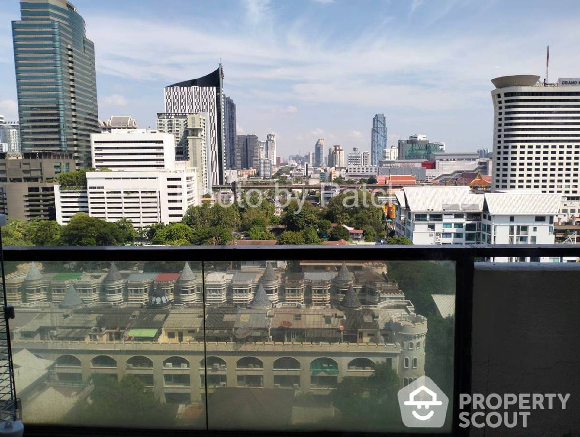 Condominio en Ban Na Song, Krung Thep Maha Nakhon 12814890