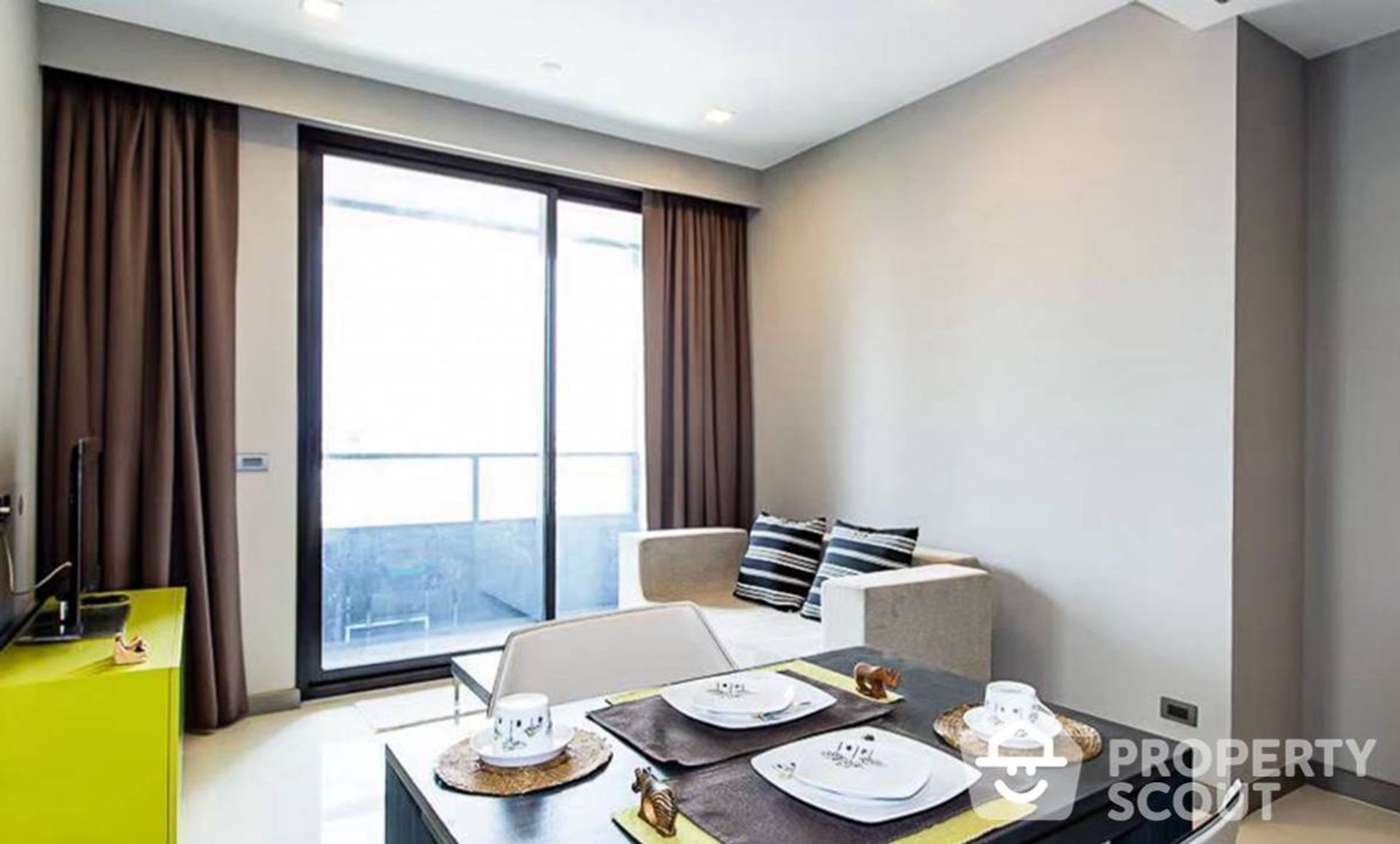 Condominium dans Bang Rak, Krung Thep Maha Nakhon 12815054