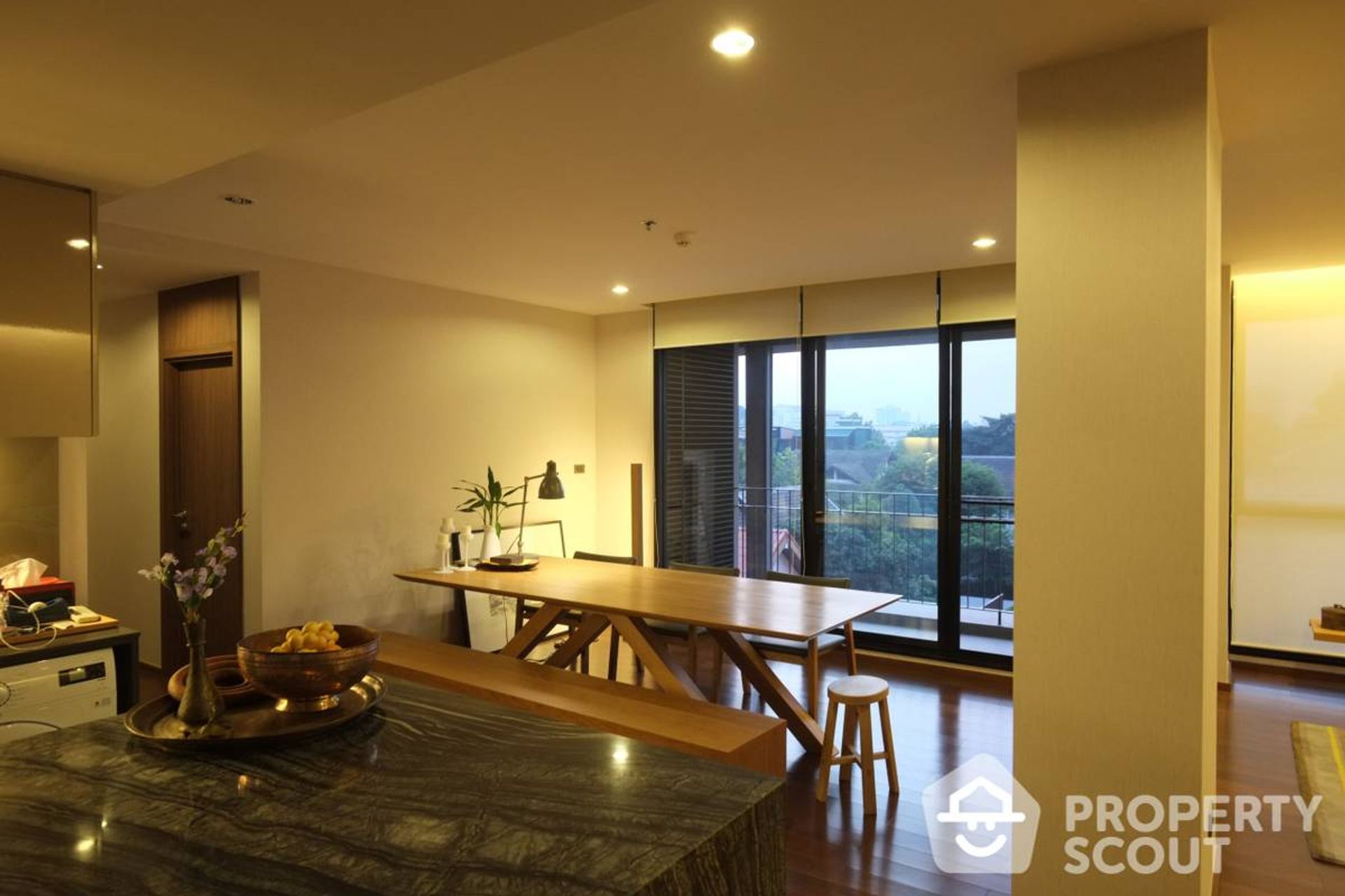 Condominium dans Bang Rak, Krung Thep Maha Nakhon 12815091