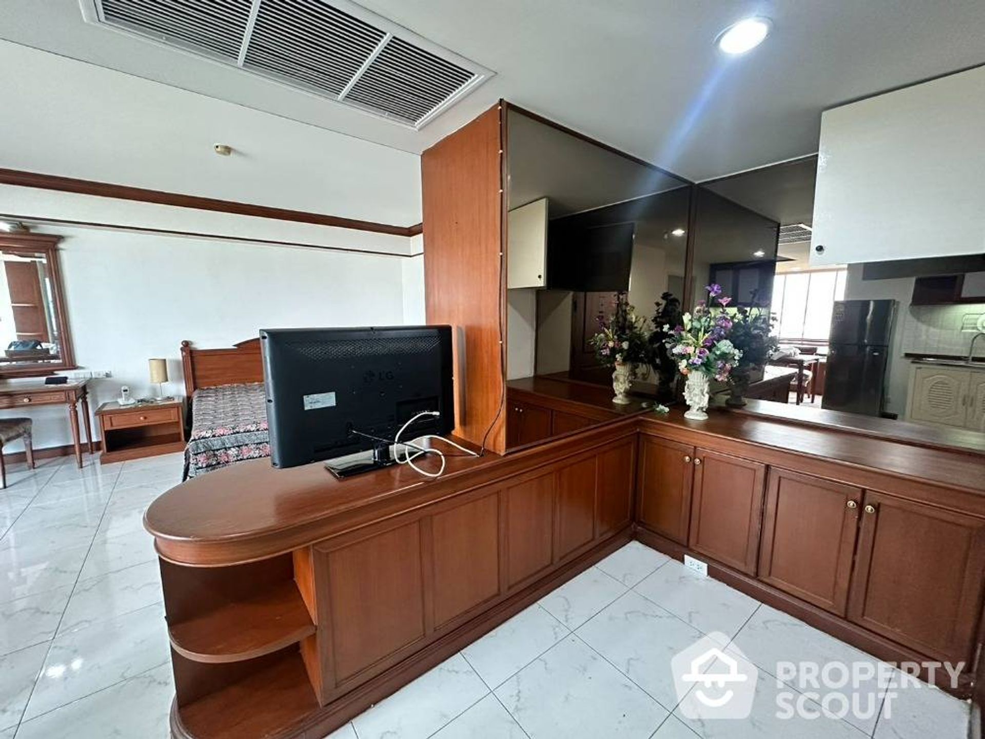 Condominio en Phra Nakhon, Krung Thep Maha Nakhon 12815368