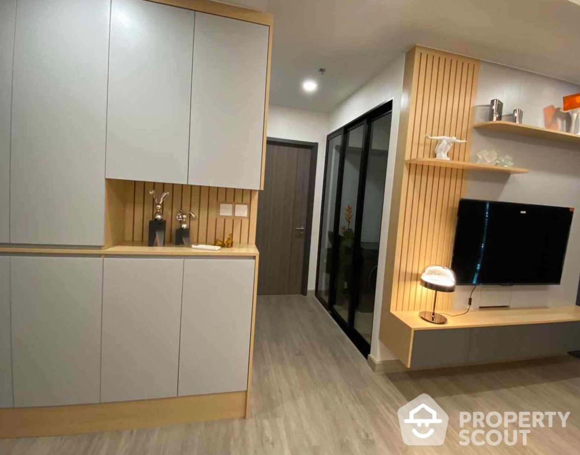 Condominio en Dusit, Krung Thep Maha Nakhon 12815384