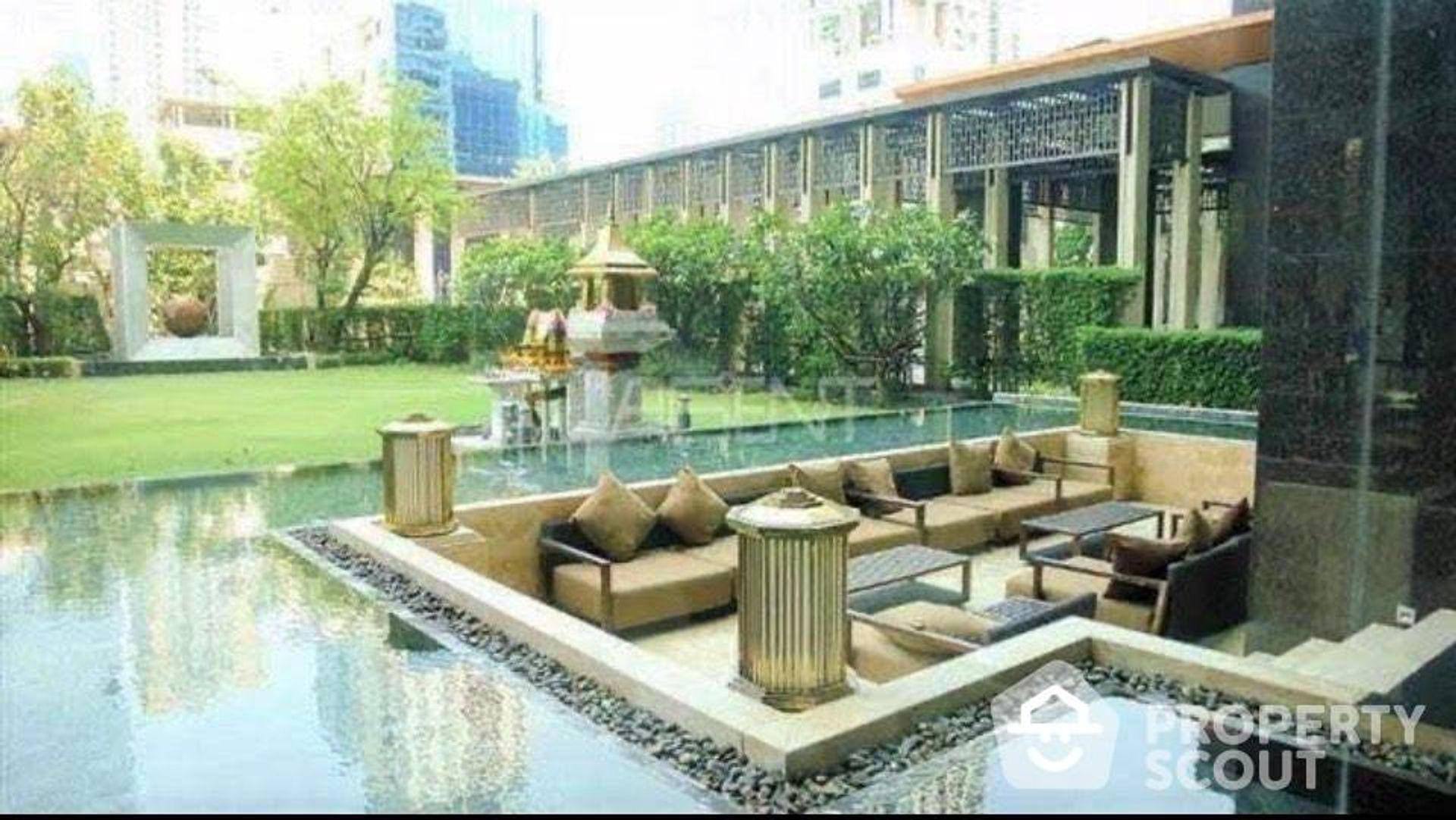 Condominium in , Krung Thep Maha Nakhon 12815477