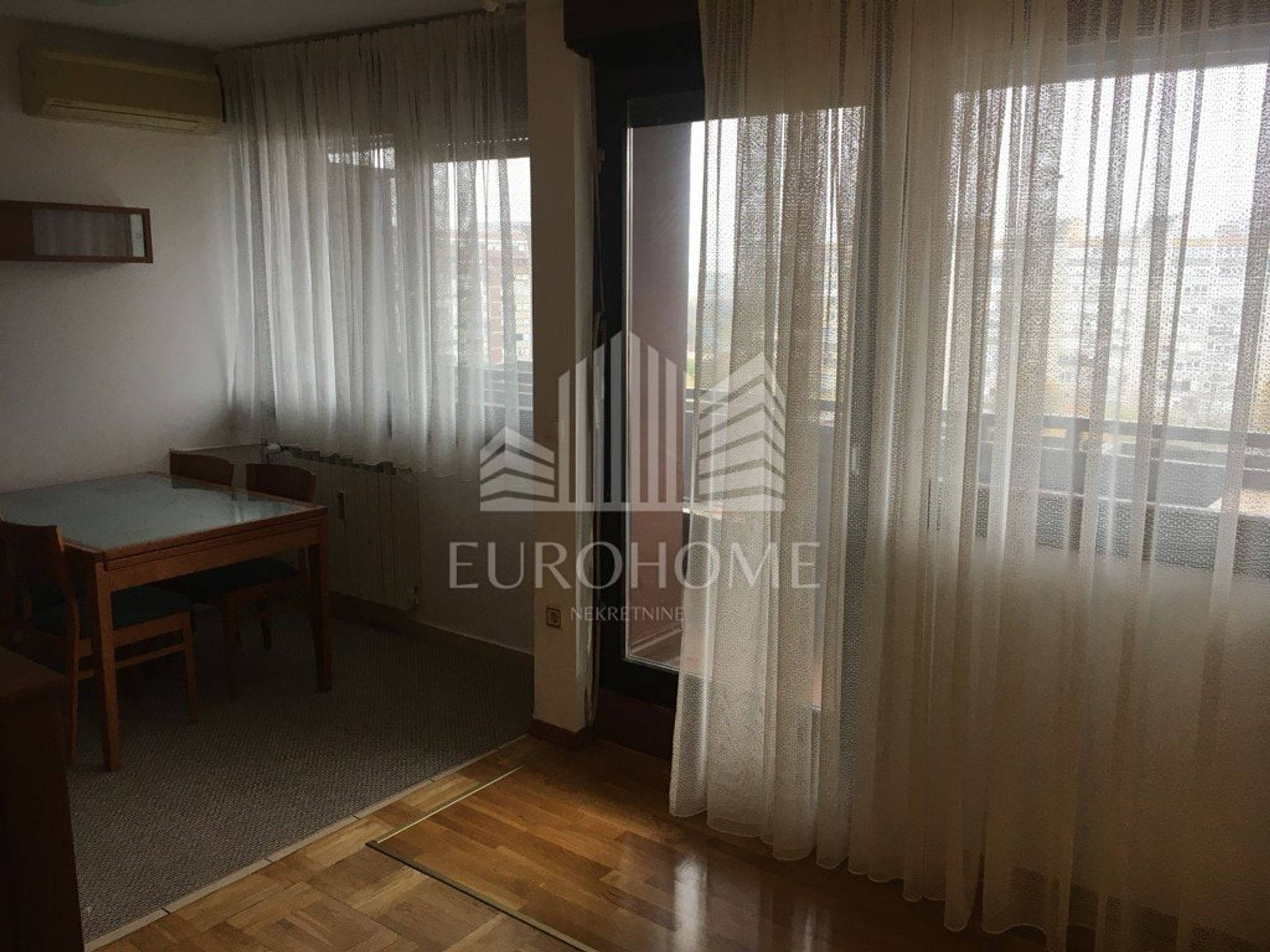 Condominio nel Zagabria, Zagabria, Laurea 12815646