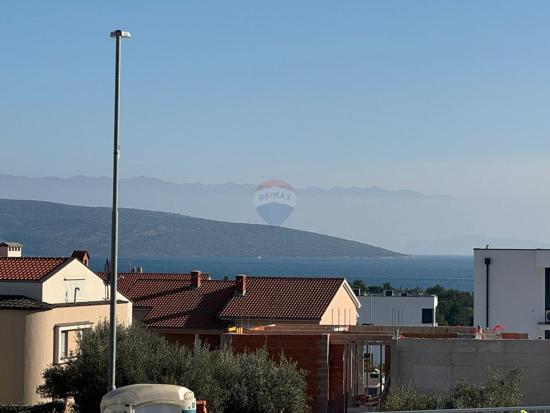 Land i Krk, Primorsko-Goranska Zupanija 12816031