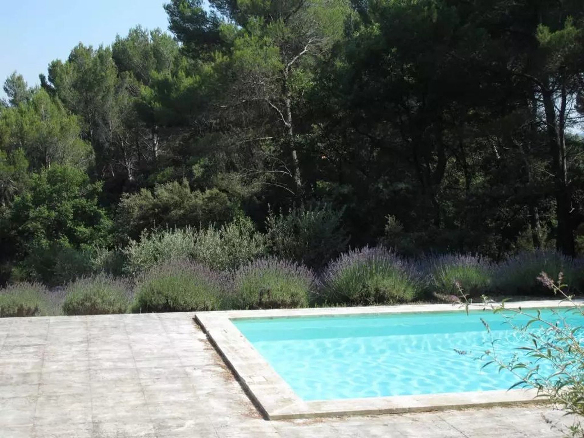 Hus i Lourmarin, Provence-Alpes-Cote d'Azur 12816250