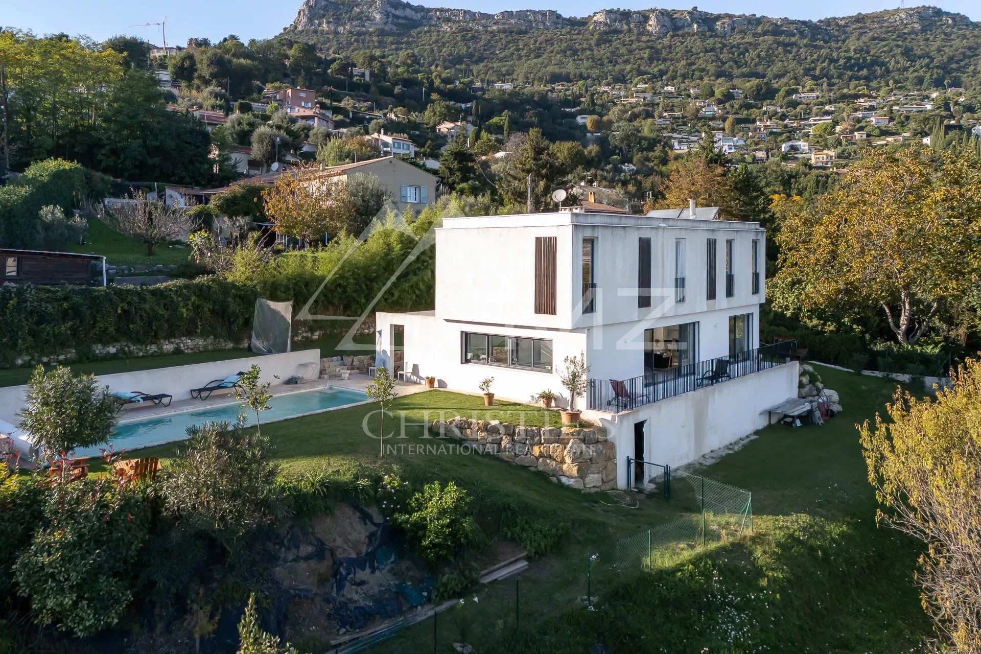 Residential in Vence, Alpes-Maritimes 12816259