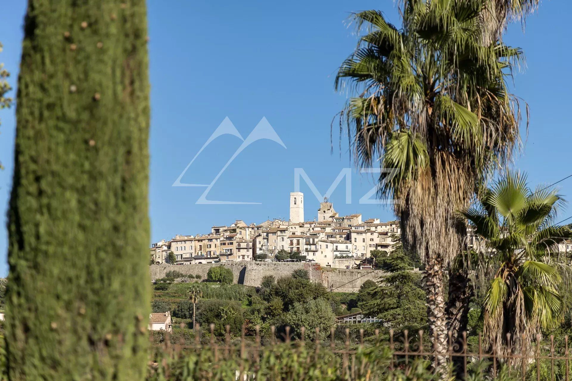 Talo sisään La Colle-sur-Loup, Alpes-Maritimes 12816260