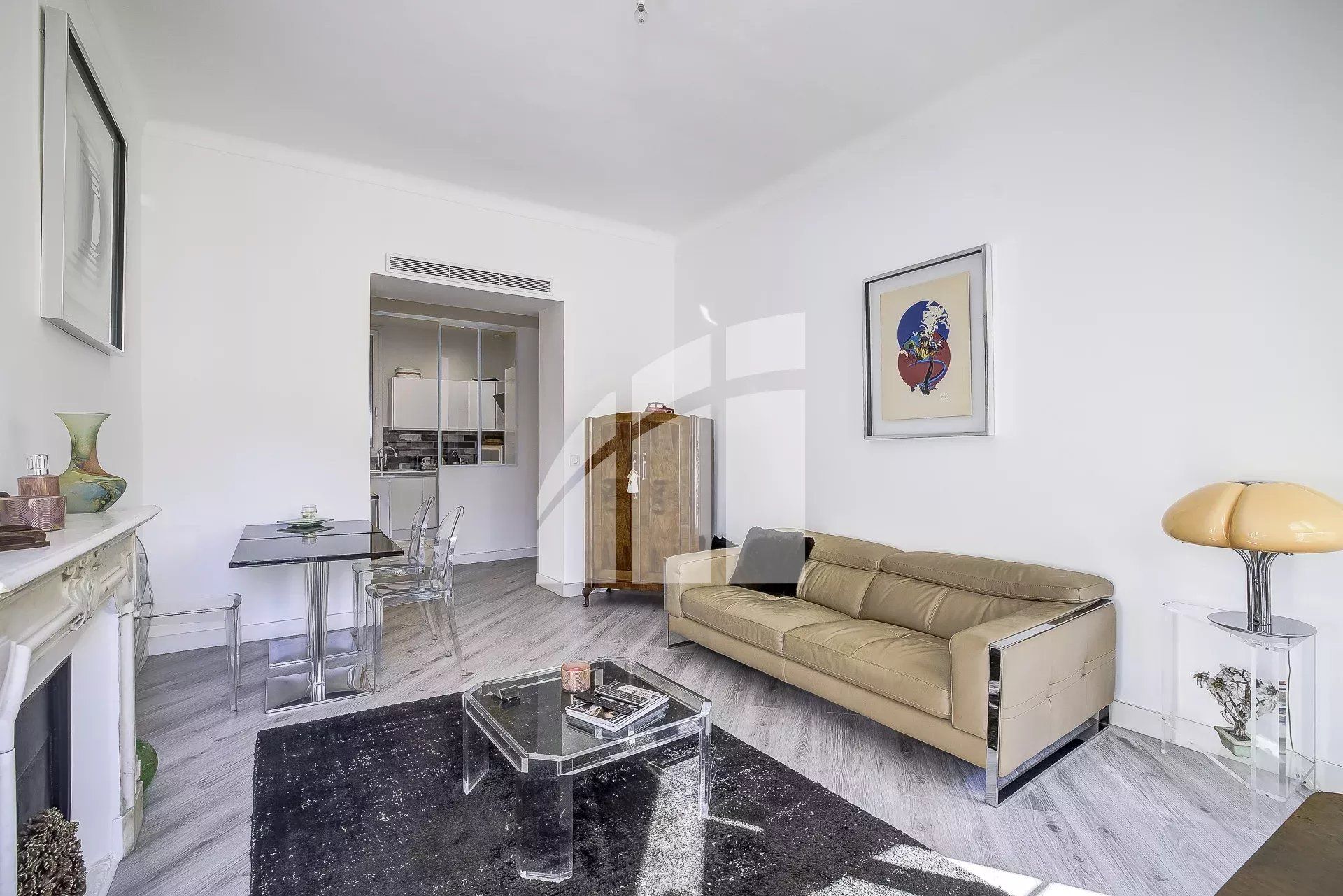 Condominium in Nice, Alpes-Maritimes 12816351