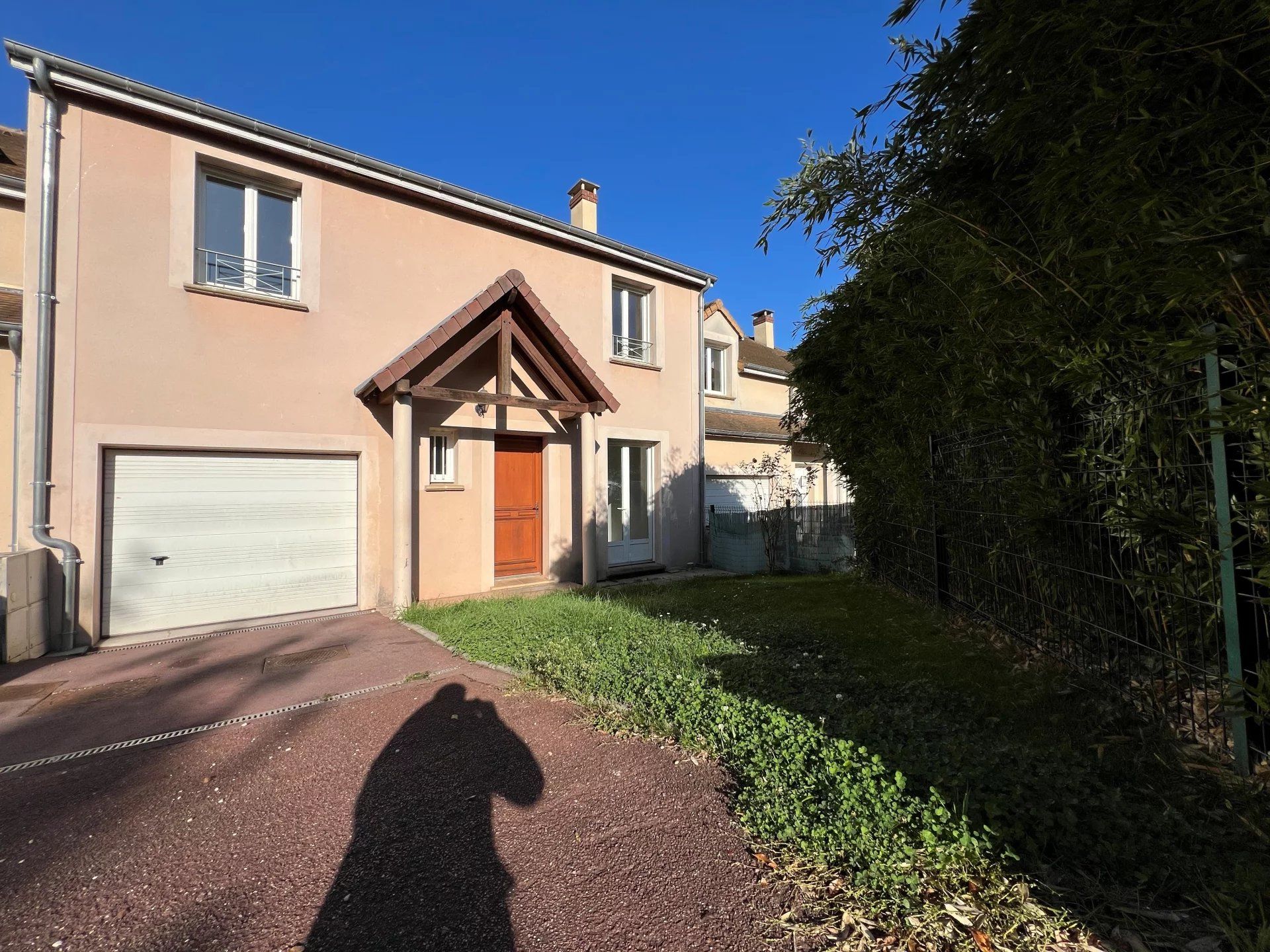 주거용 에 Clamart, Hauts-de-Seine 12816442