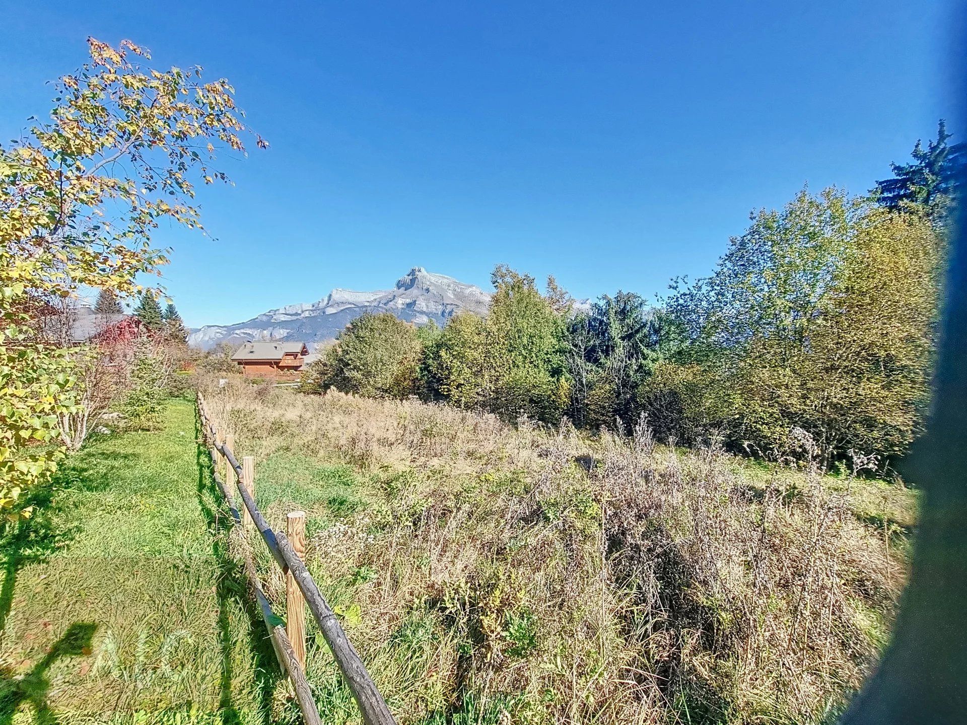 Земля в Combloux, Haute-Savoie 12816554