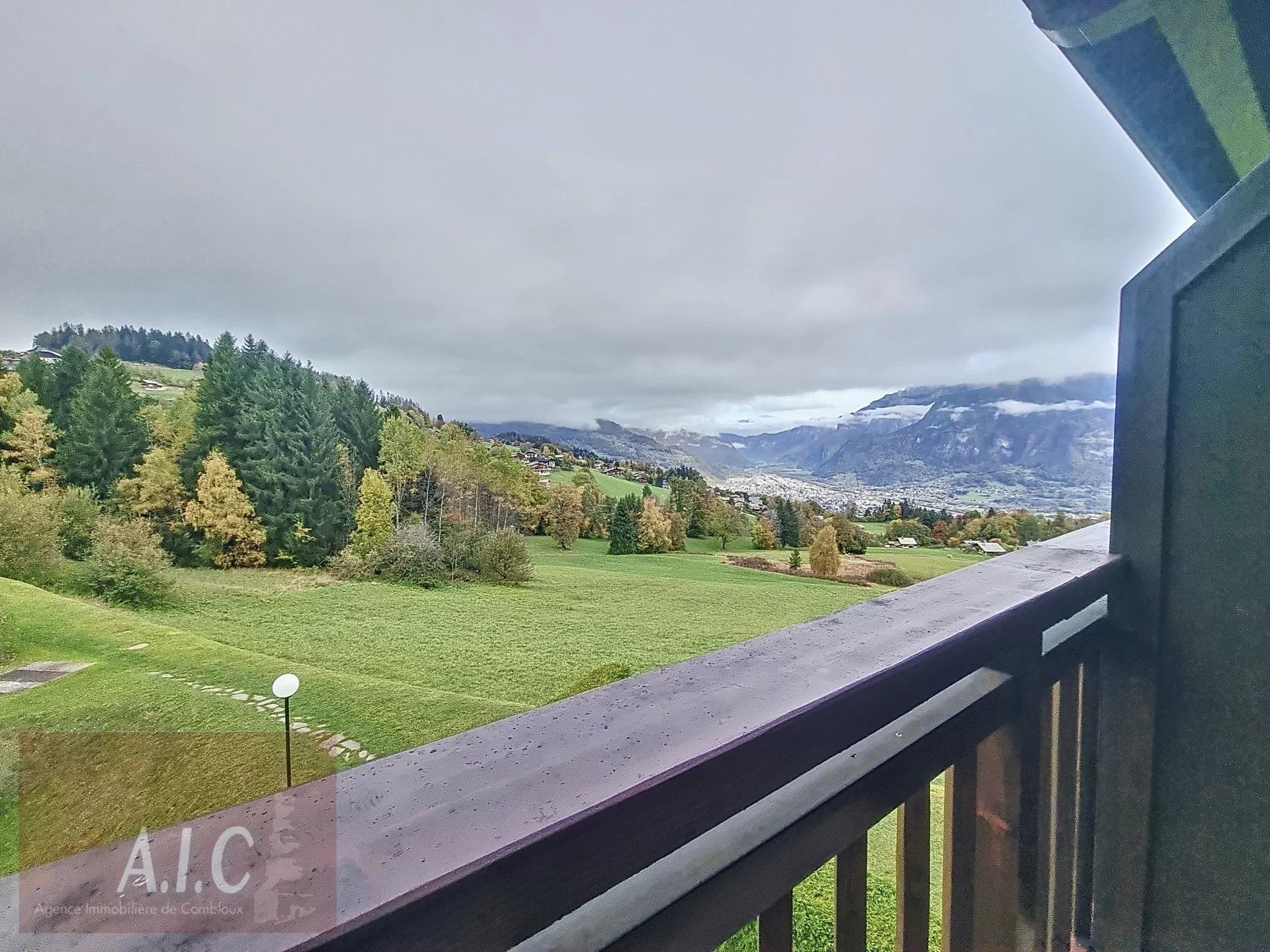 Condominio nel Combloux, Alvernia-Rodano-Alpi 12816557