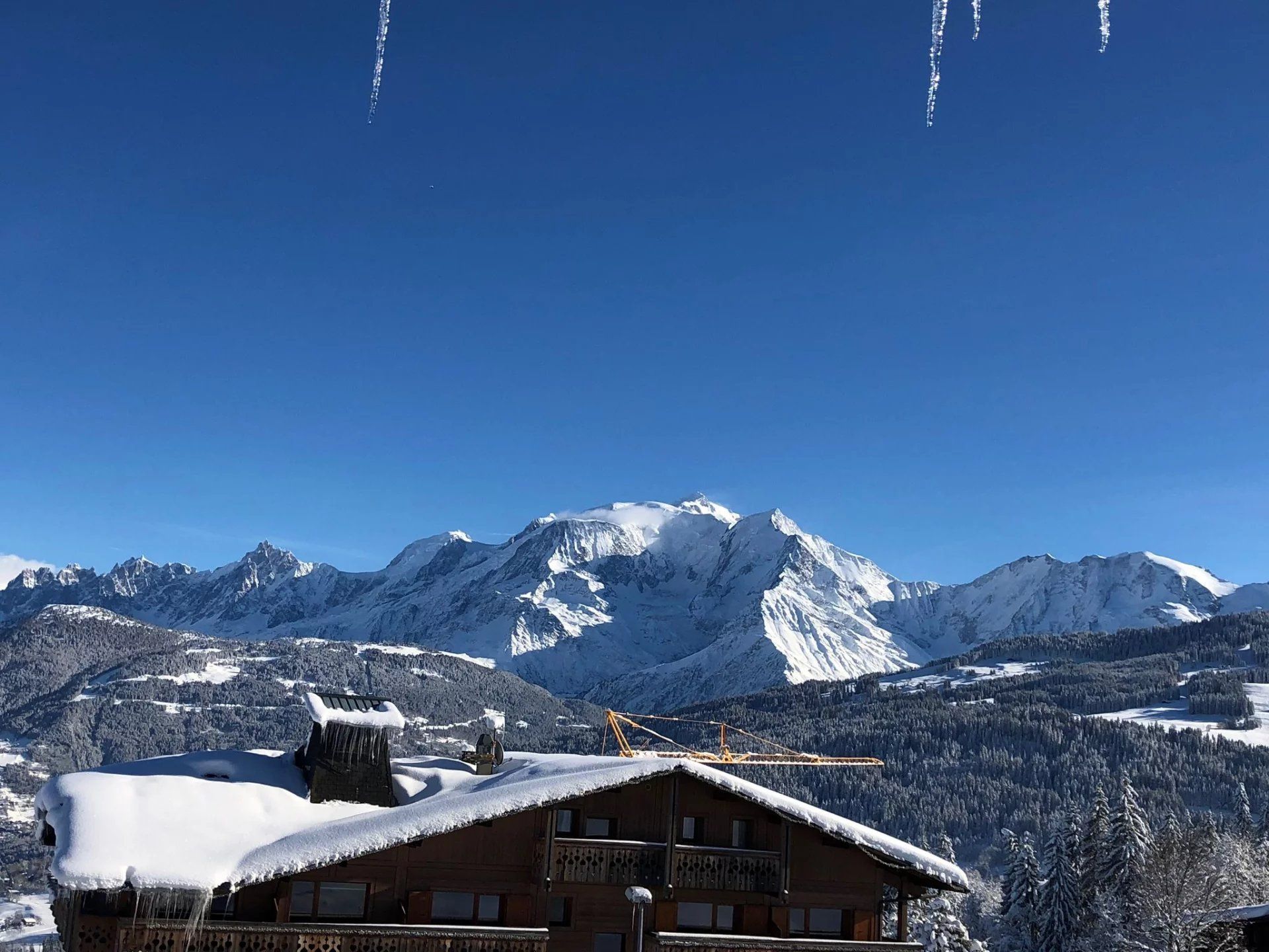 Condominium in Combloux, Haute-Savoie 12816559