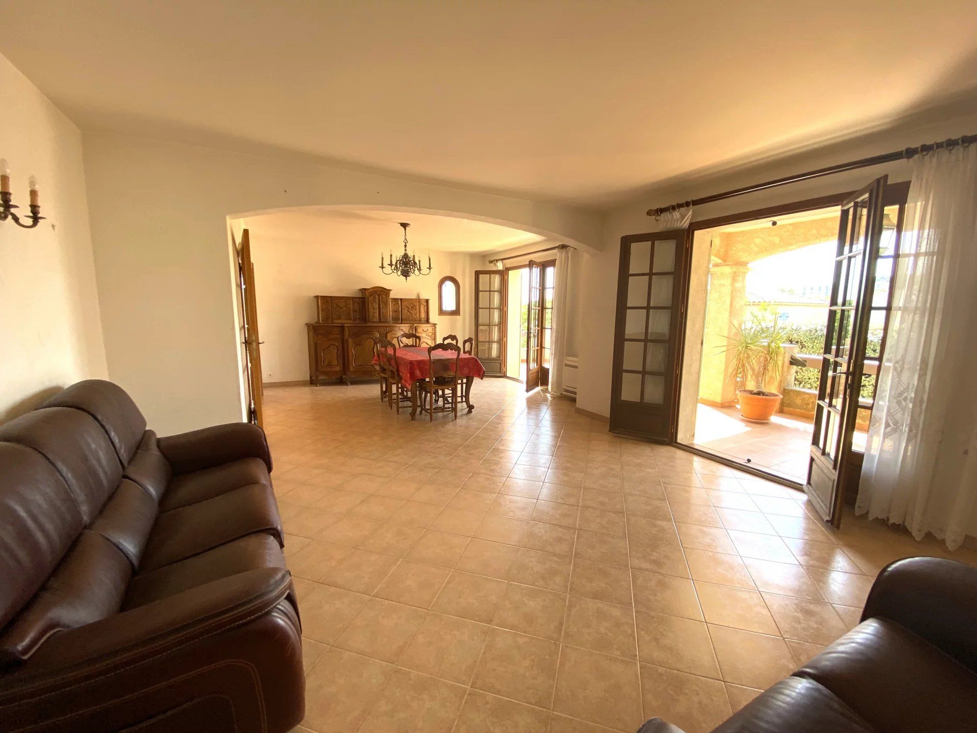 Huis in La Ciotat, Provence-Alpes-Cote d'Azur 12816743