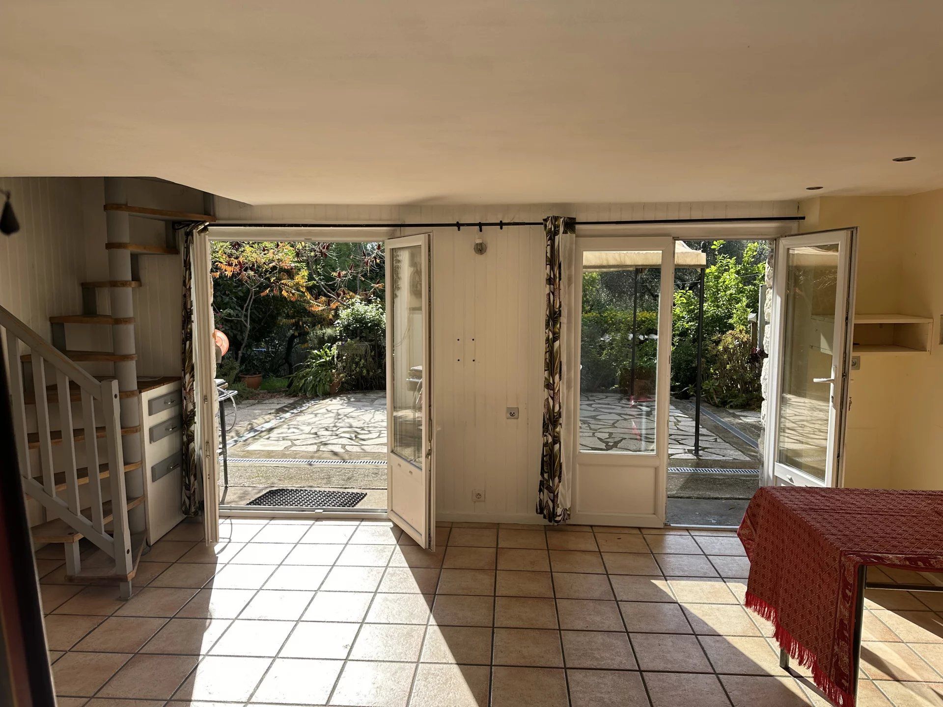 Casa nel Roquefort-les-Pins, Alpes-Maritimes 12816848