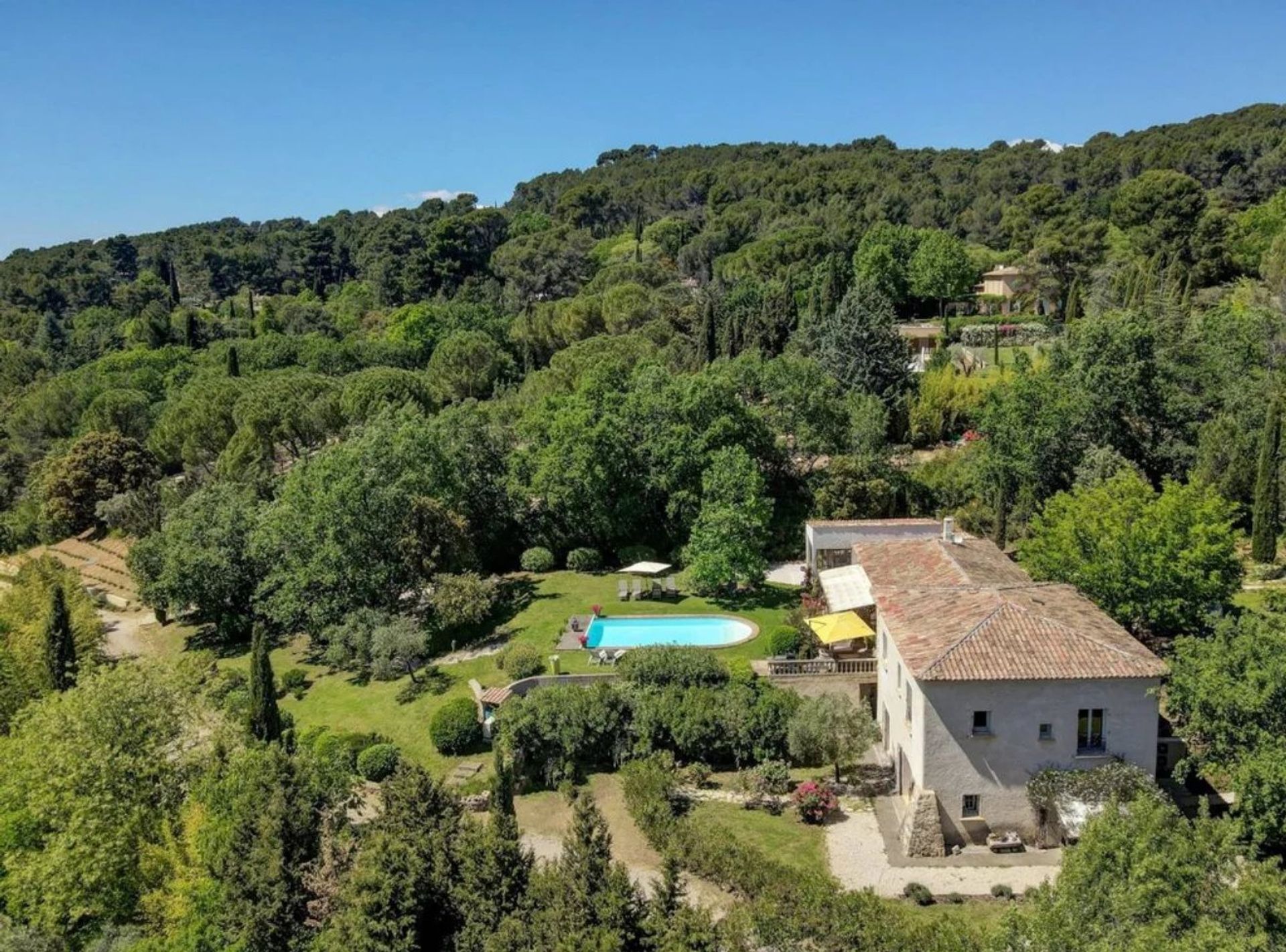 loger dans Aix-en-Provence, Bouches-du-Rhône 12816873