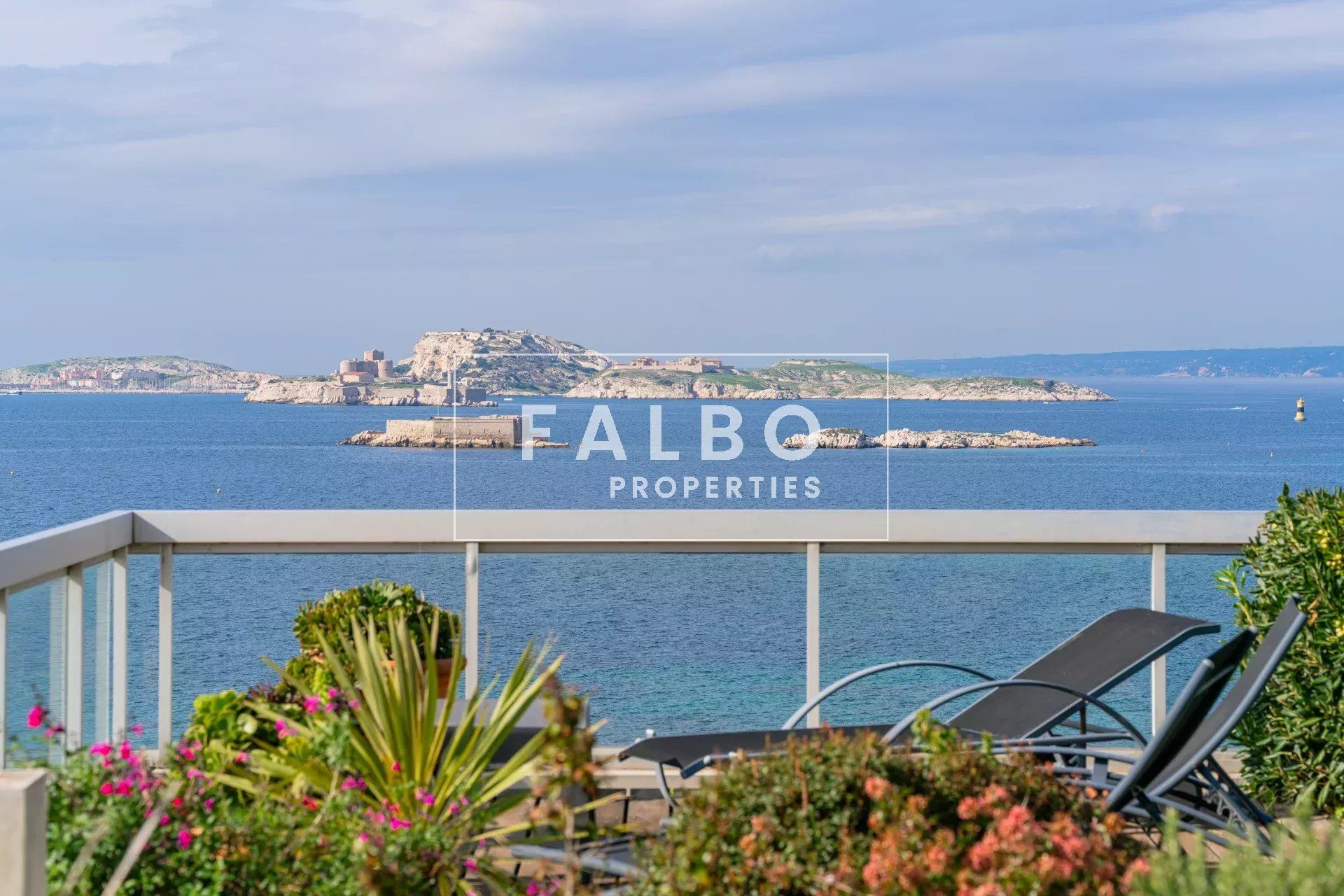 Condominium dans Marseille, Provence-Alpes-Cote d'Azur 12816975