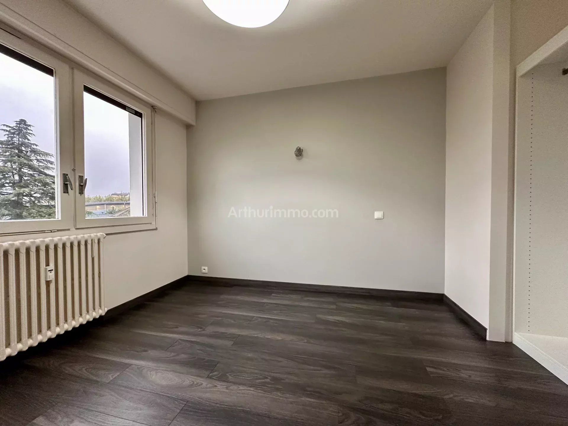 Condominium dans Aix-les-Bains, Savoie 12816993