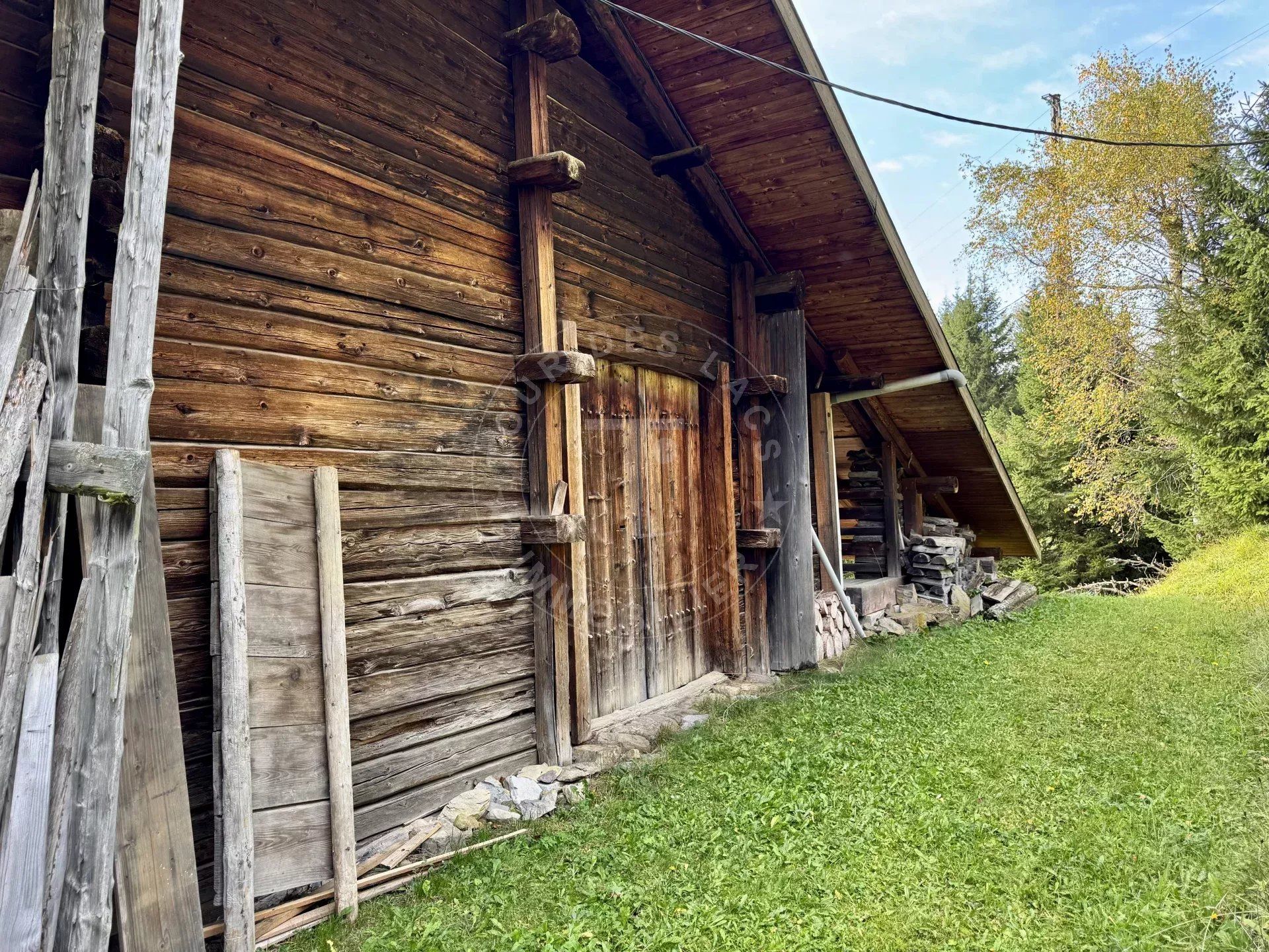 Haus im La Clusaz, Haute-Savoie 12817061