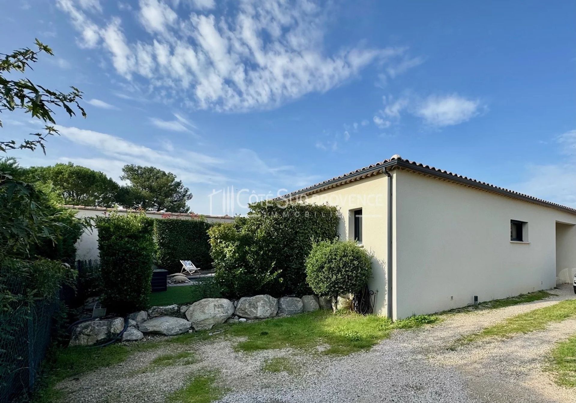 House in Pernes-les-Fontaines, Vaucluse 12817079