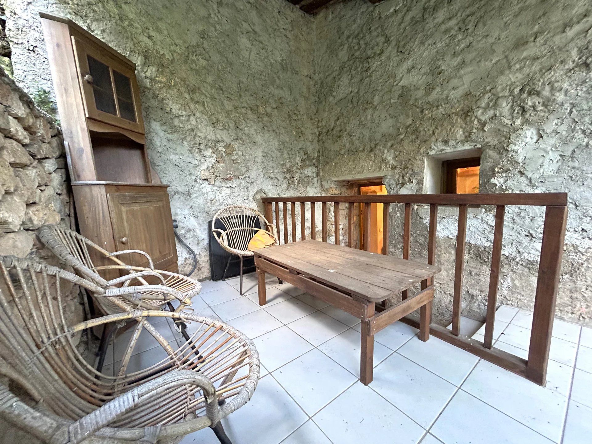 Huis in La Roquebrussanne, Provence-Alpes-Côte d'Azur 12817106