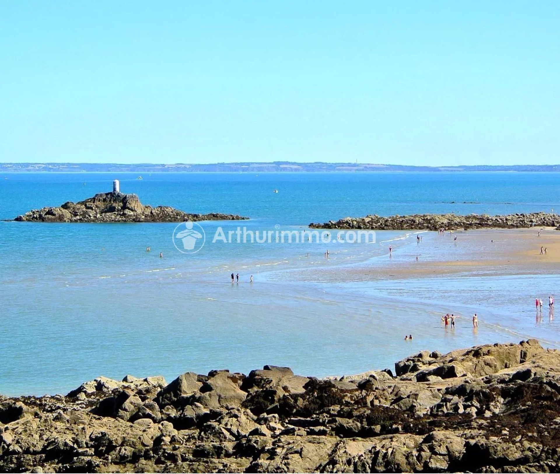 Rumah di Binic-Étables-sur-Mer, Côtes-d'Armor 12817121