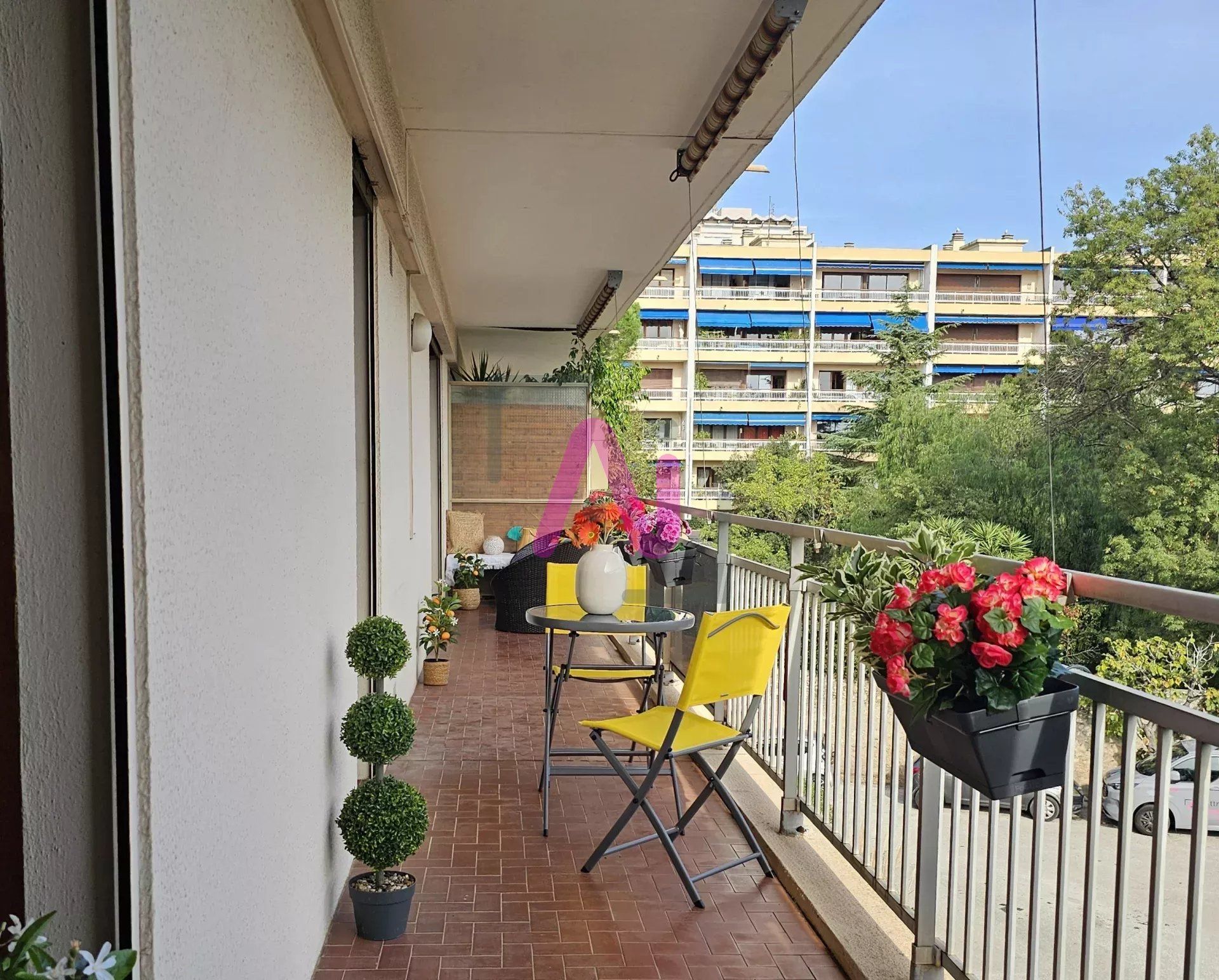 Condominio nel Hyères, Var 12817188