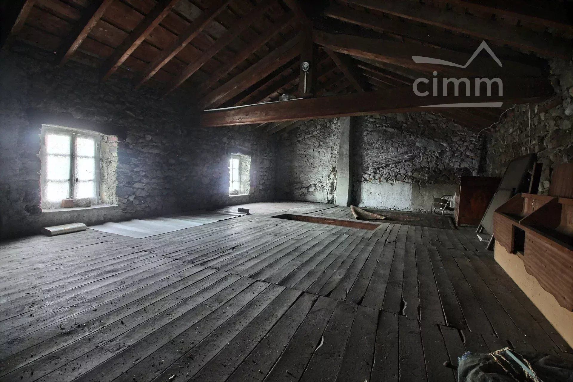 House in Lupé, Loire 12817206