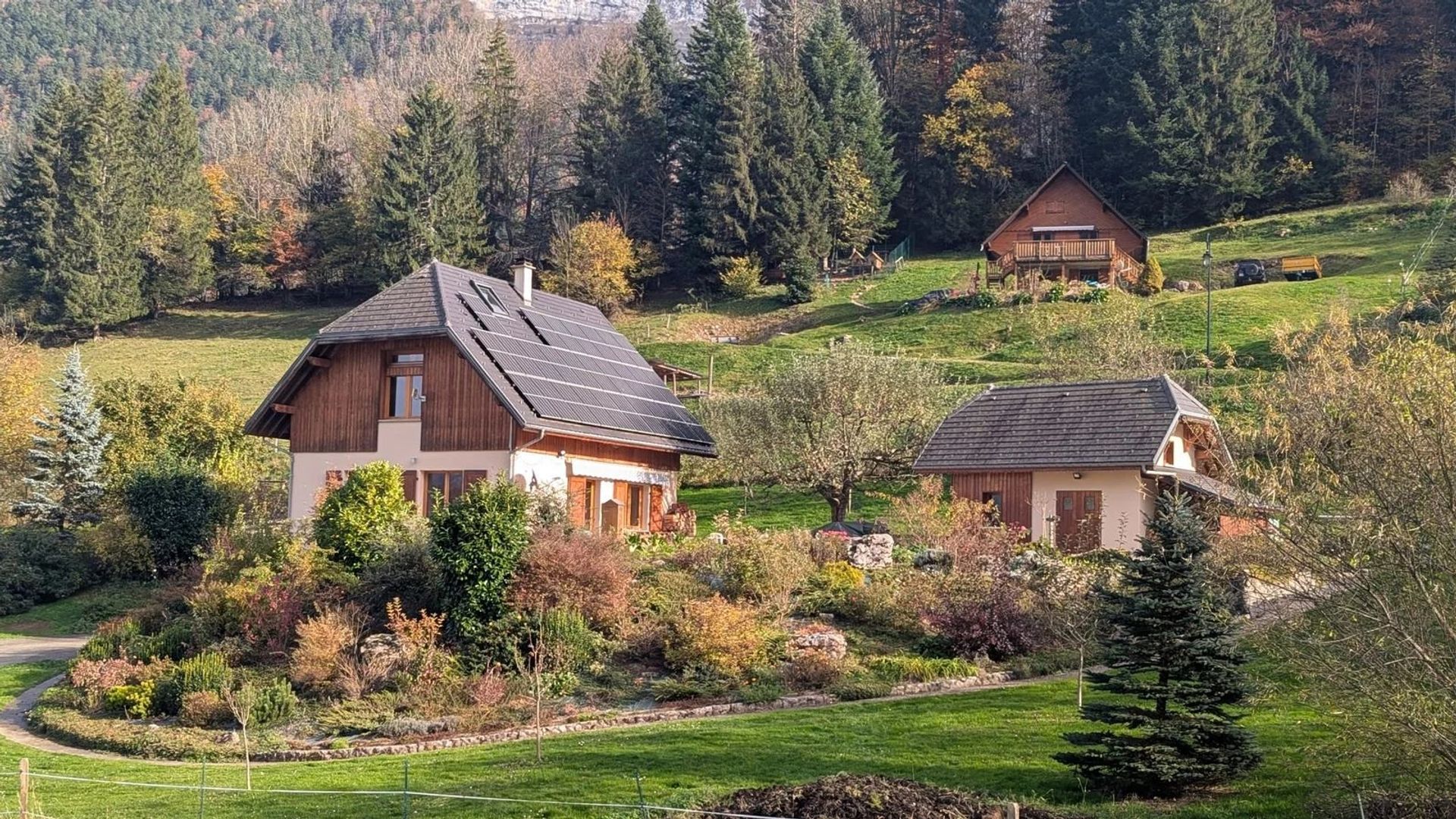 住宅 在 Saint-Pierre-d'Entremont, Isère 12817235