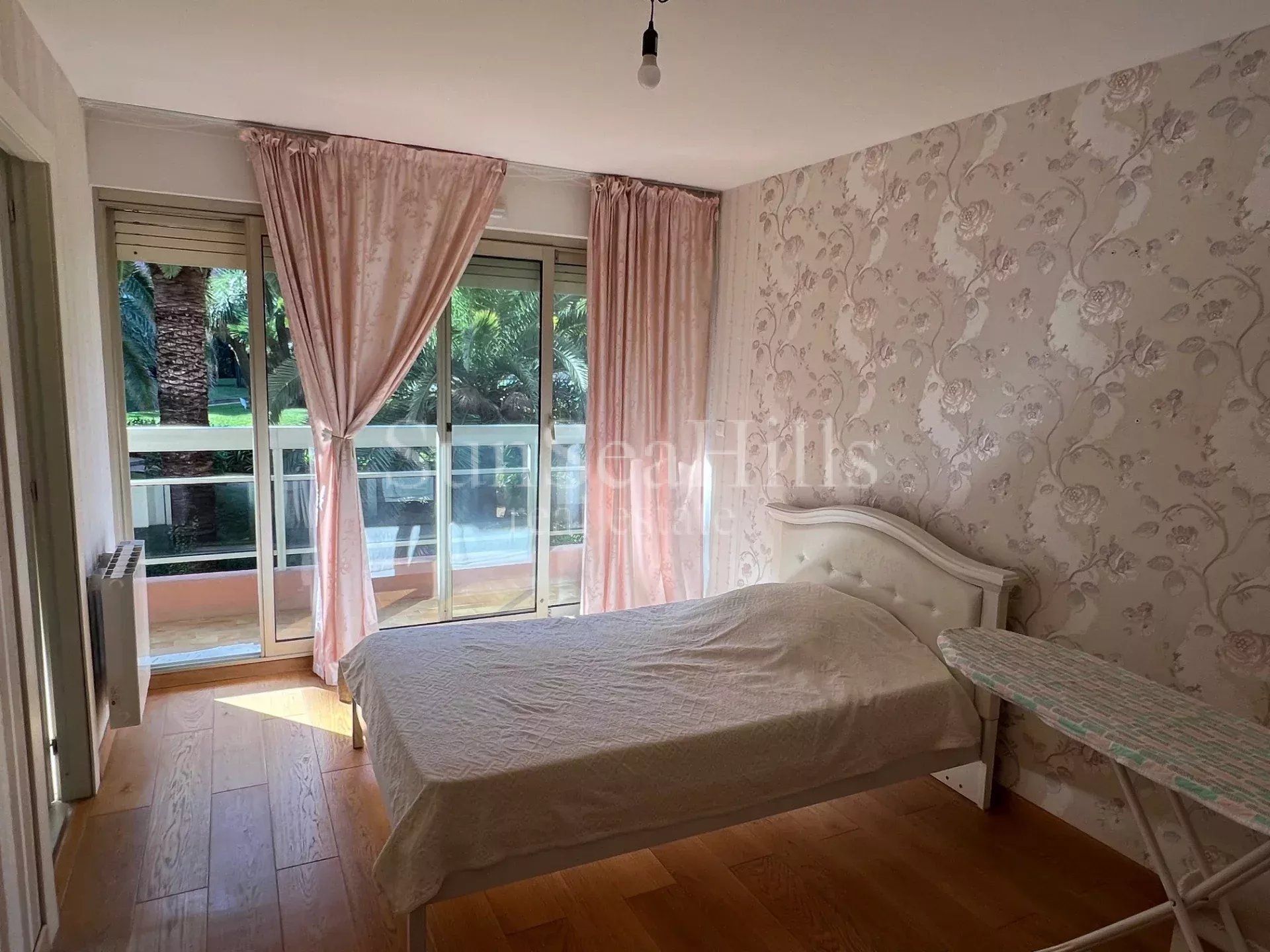 Condominium in Nice, Alpes-Maritimes 12817287