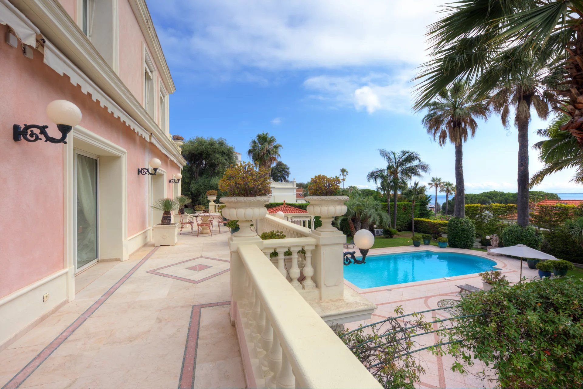 Haus im Antibes, Alpes-Maritimes 12817507